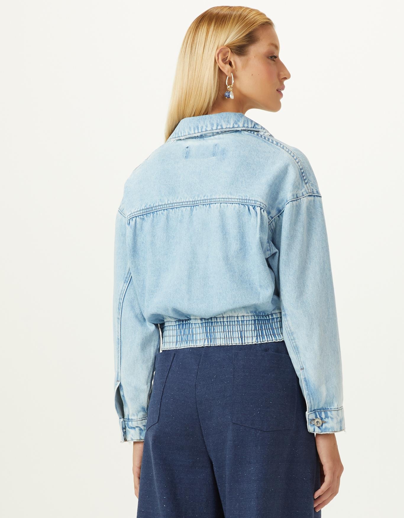 image_511fb18f-035b-4ffb-bf82-f13e39ad3b81