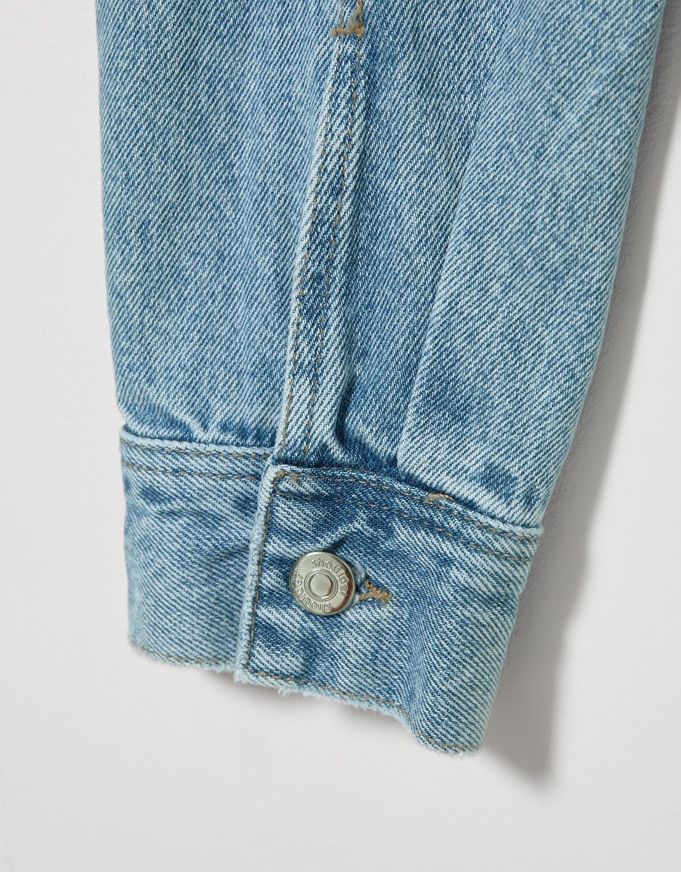 image_4b343496-7f0e-46d4-a0b4-99e0e08ab3d9