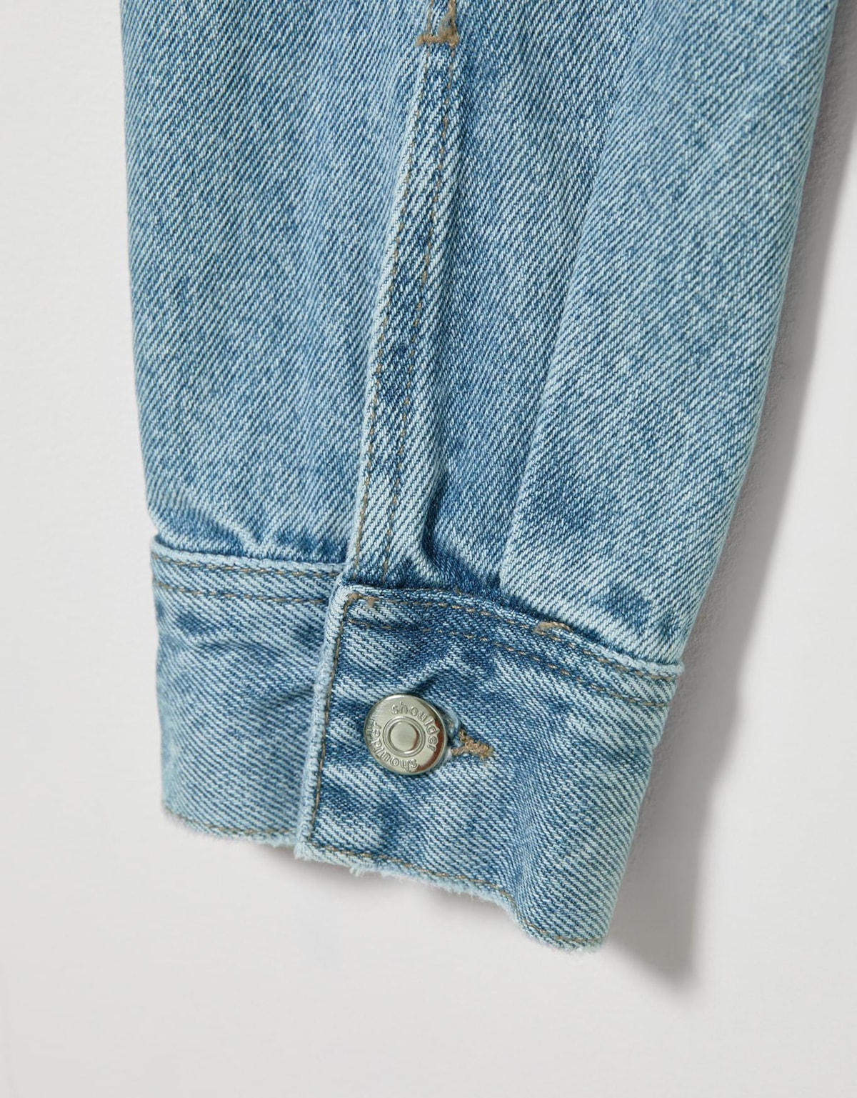 image_9b6ab3a3-7615-47b3-97f0-e18979f0d0b0