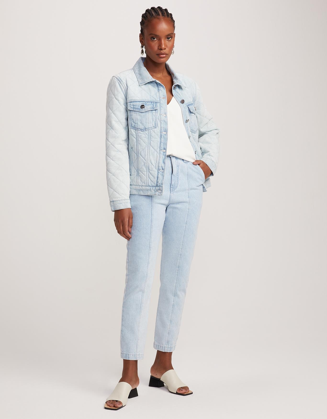 image_187f374e-00af-4c62-93d4-1e671096c25e