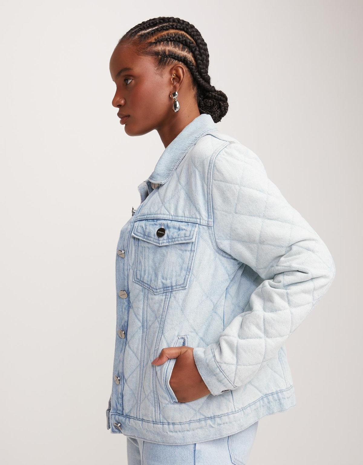 image_4d82b6b8-2bd9-4809-a54a-1e1178da0434