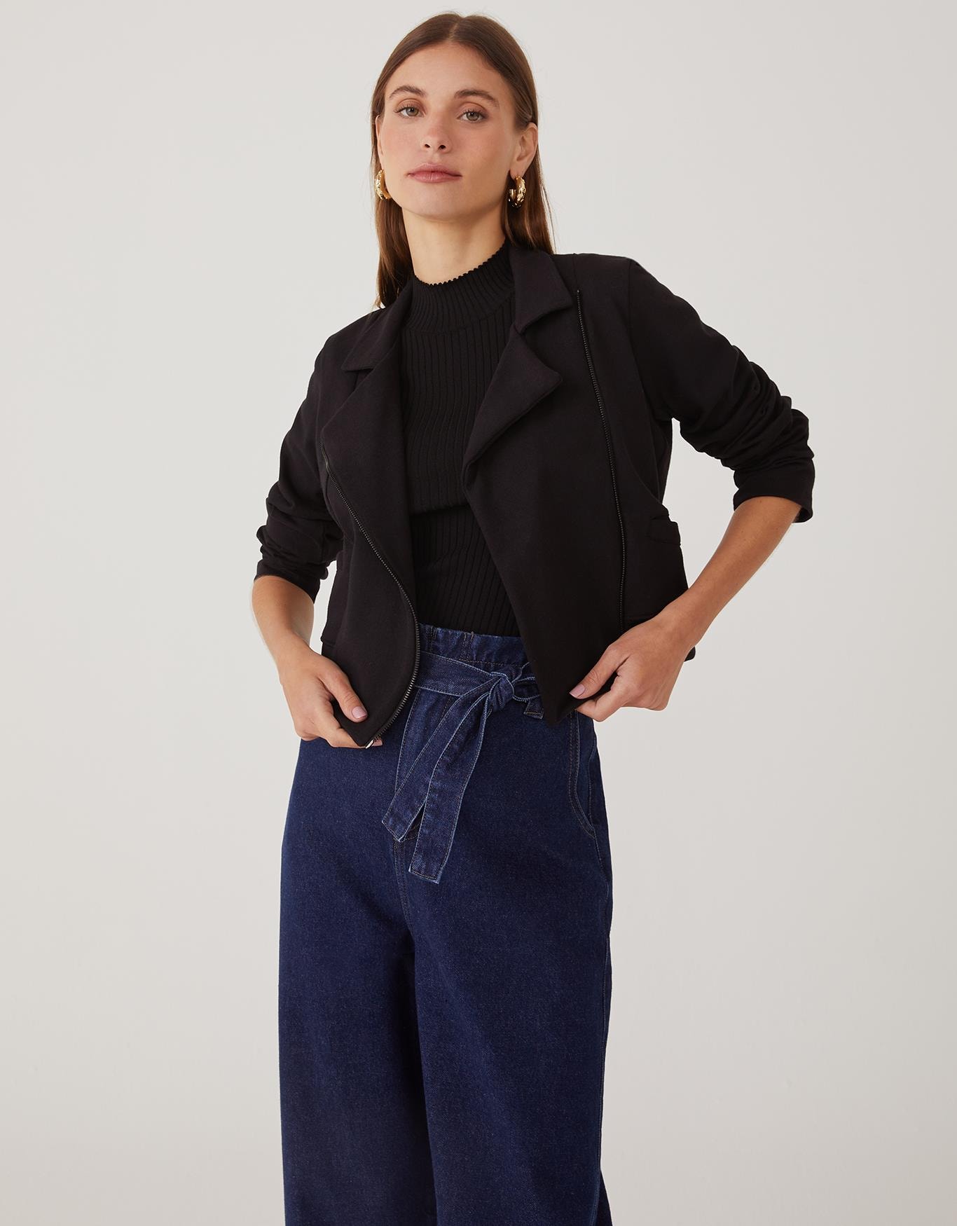 image_c9c9462a-9770-4661-8dc3-a4f0cf08f8ac