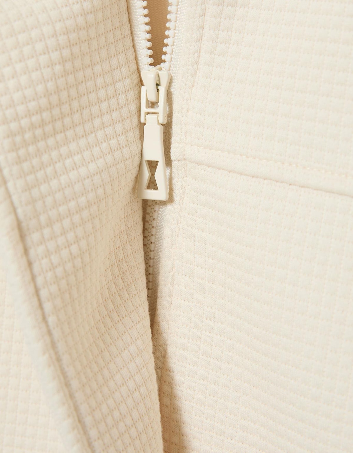 image_e2a2618b-44f8-49ed-a55c-1b4a3fe31c13