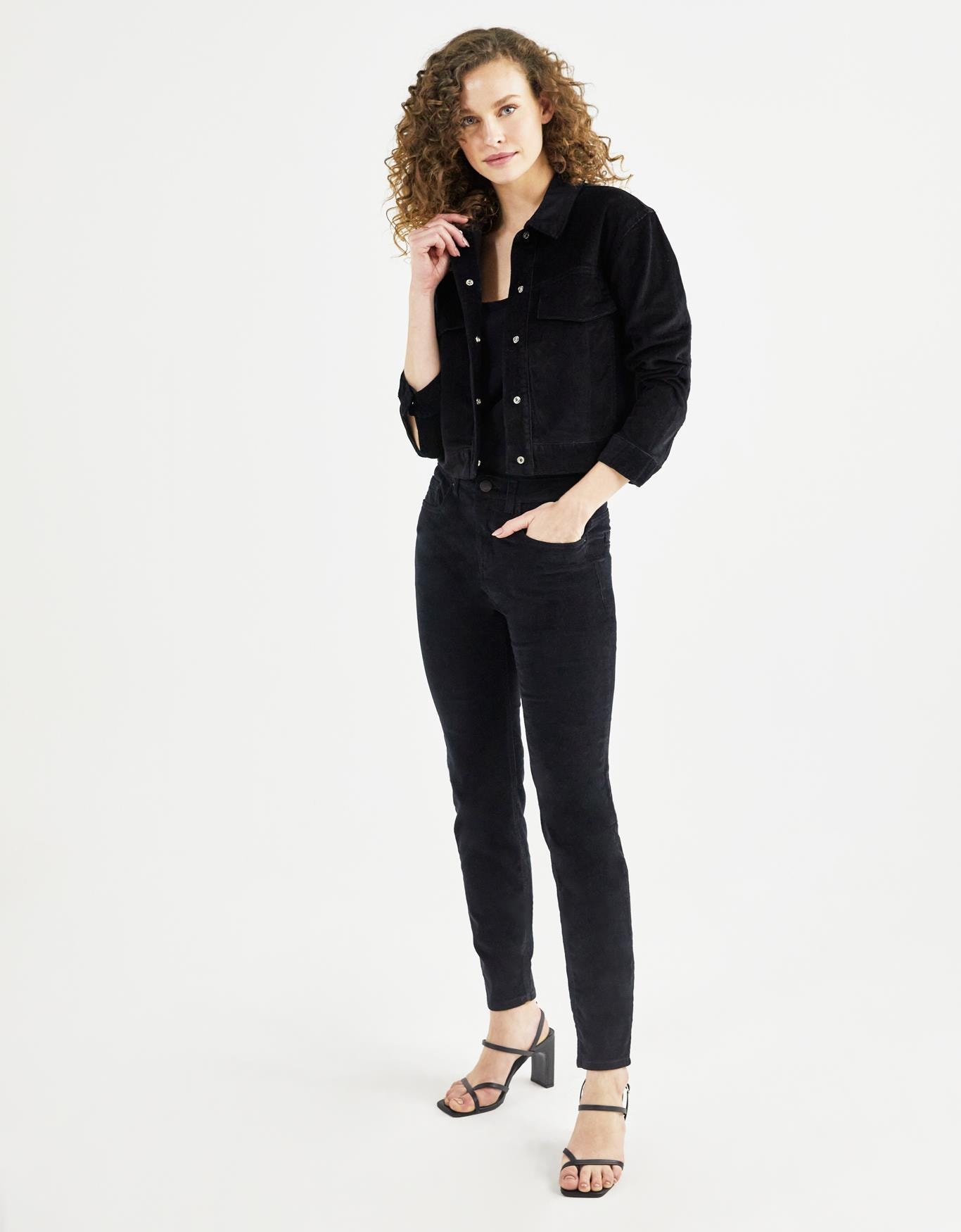 image_c23e2e2c-2e2e-4fcd-9a84-abfd73c3e108