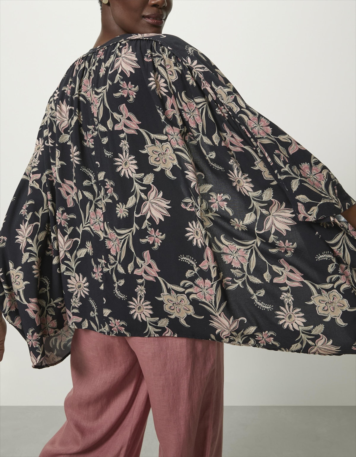 image_ce98beeb-74f4-49b5-9a53-ffa67bd8502c