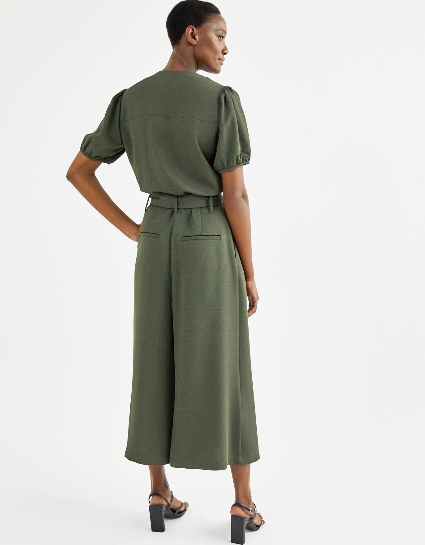 image_887e1e83-5e4c-45a6-996f-46c3e826931b