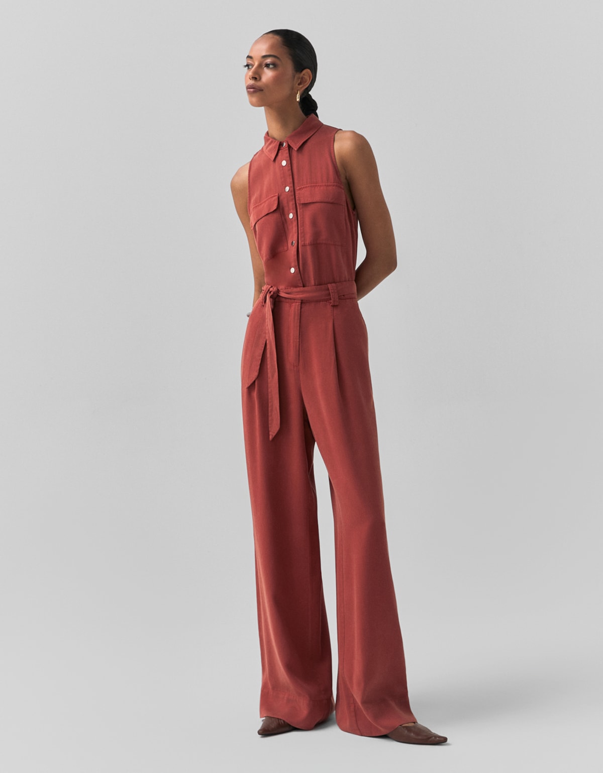 image_323c78f7-b4a3-46bb-83eb-07d797073952