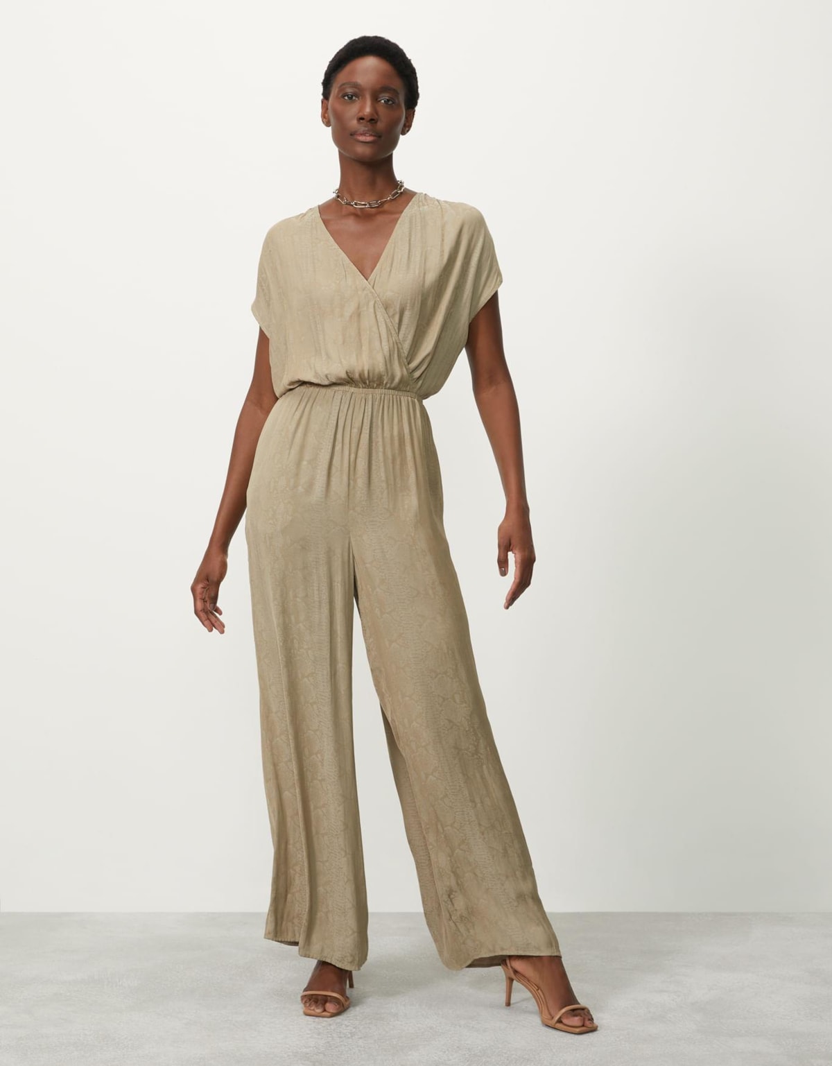 image_ff13bf98-b226-4ed9-9ba5-1f426a1200e5