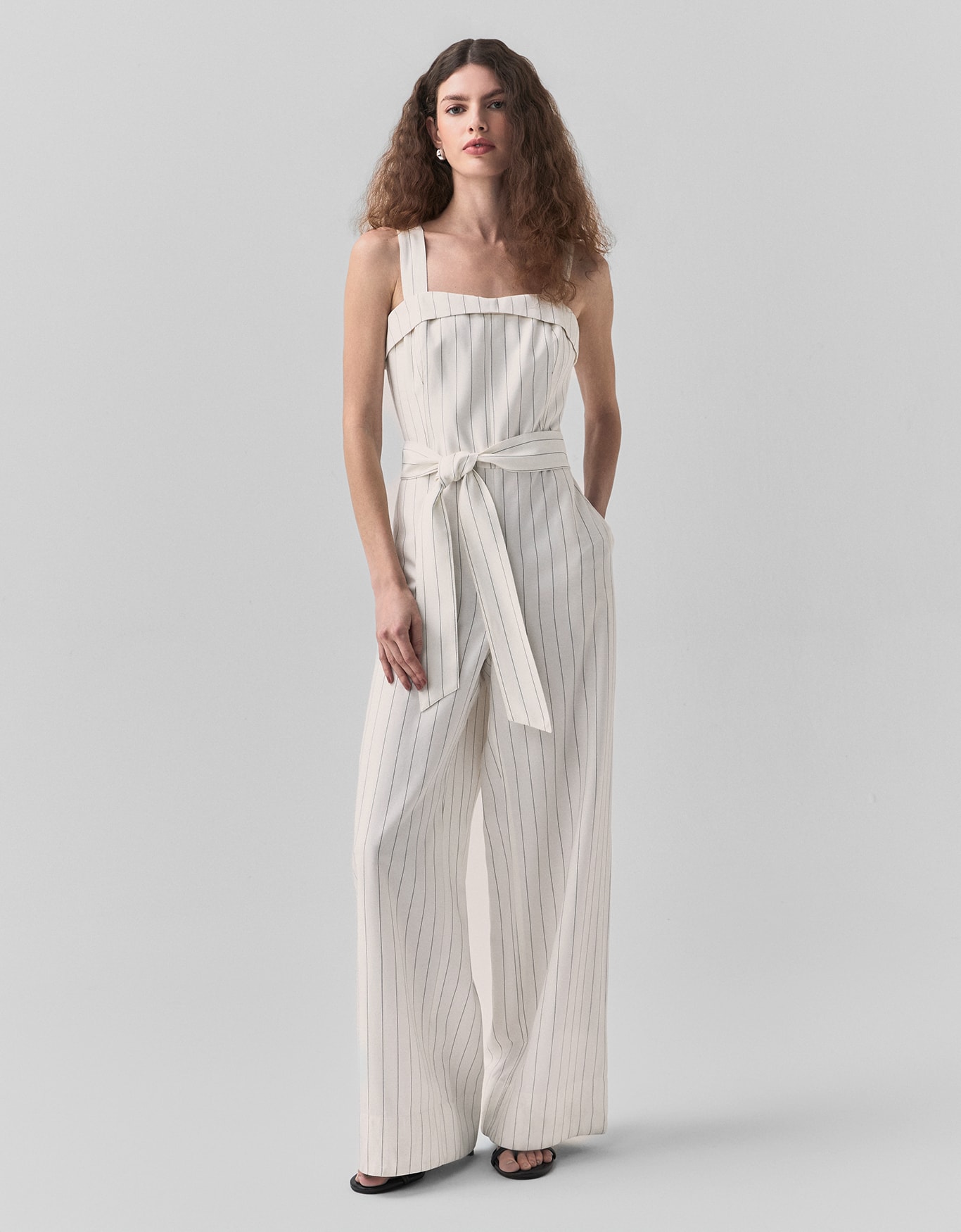 Macacão Fio Tinto Risca