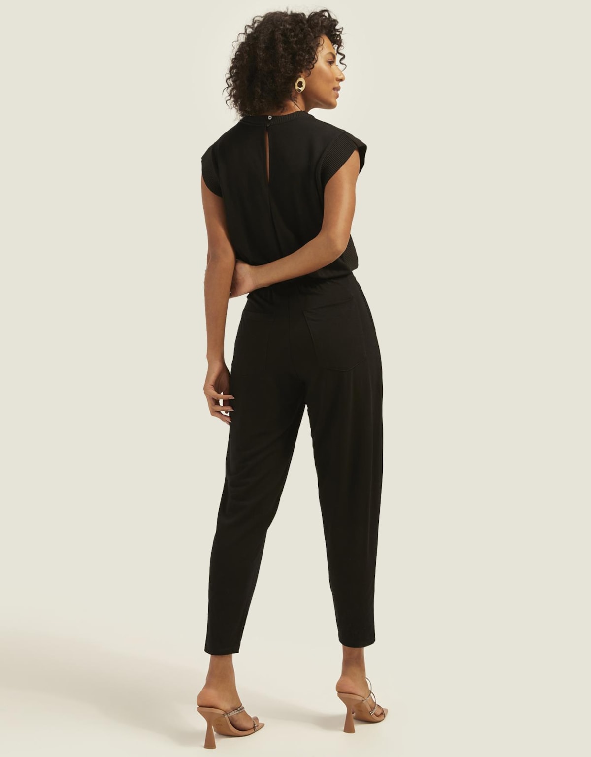 image_8e0df6db-0f56-40ee-91c0-9c3099302f53