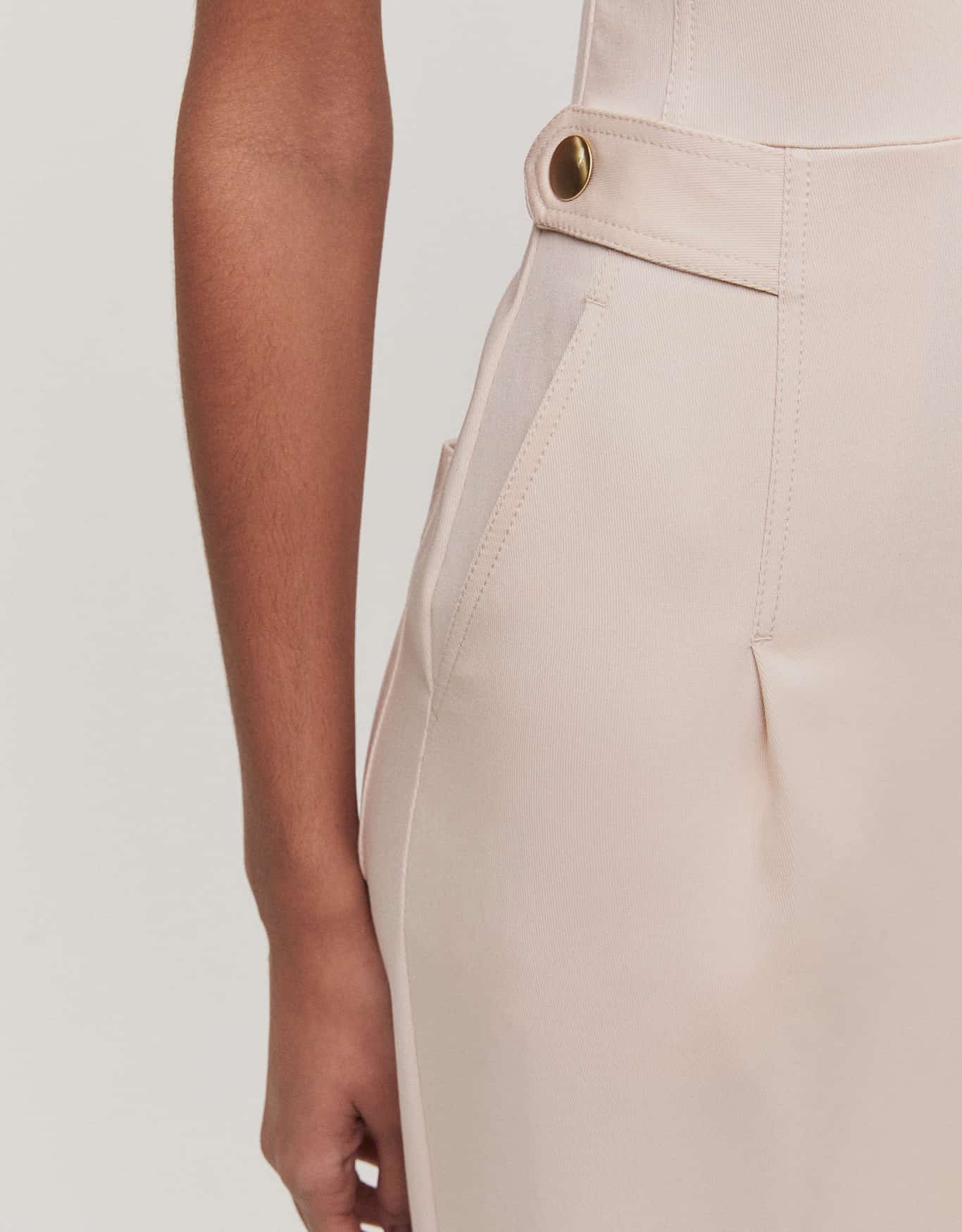 Macacão Pantalona Detalhe Botão