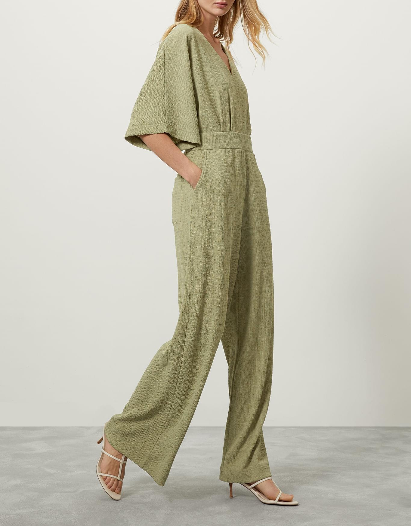 image_ee894da7-77cb-450b-a764-dd1b4cf83253