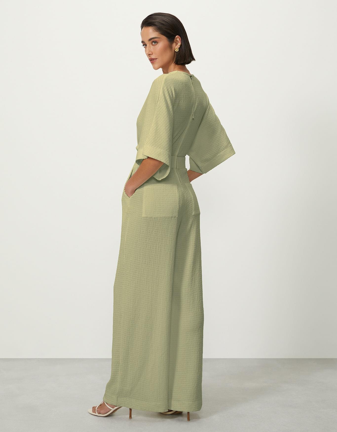 image_db57d831-71be-49a1-a7f7-02a48eb5e7b7