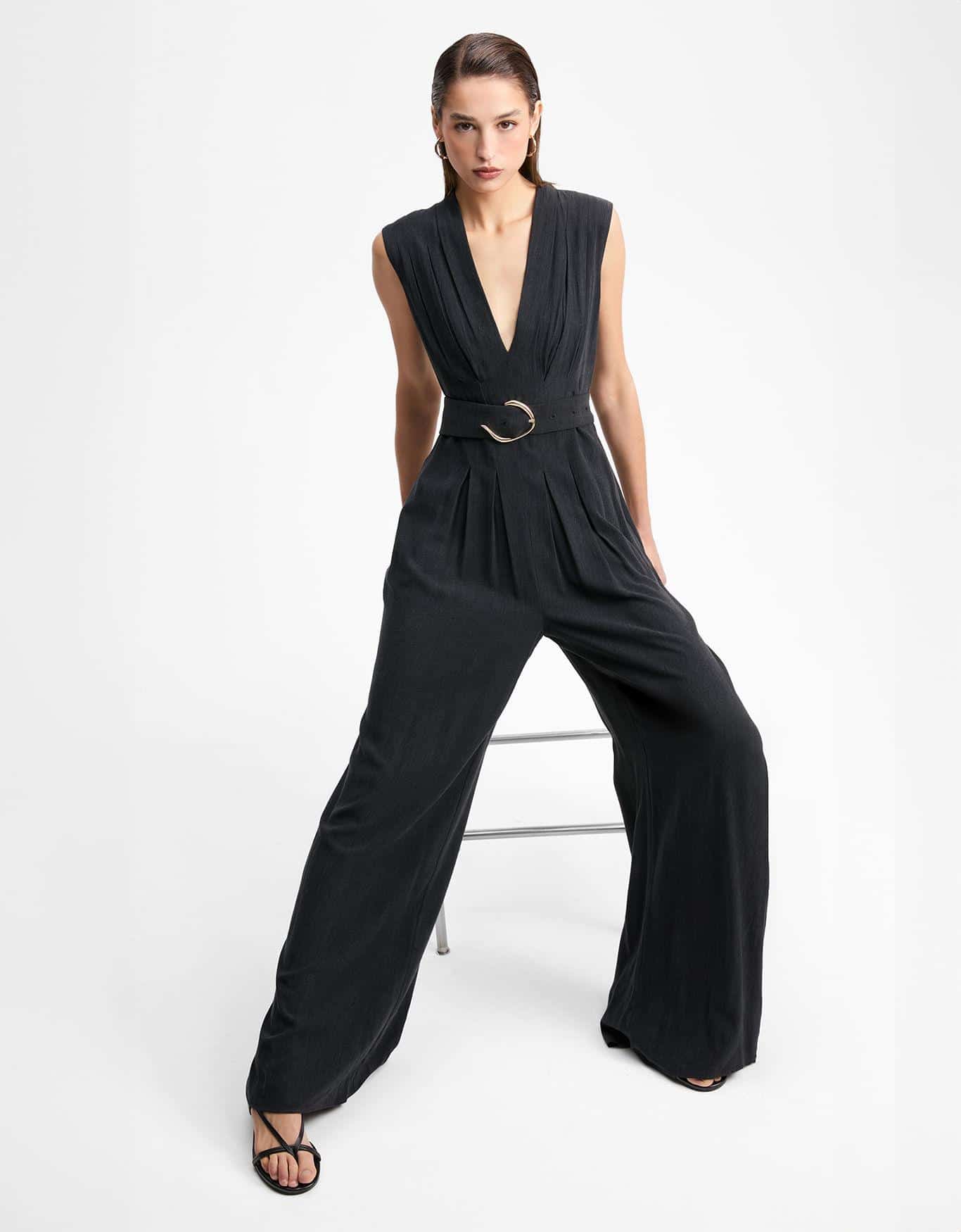 Macacão Pregas e Cinto