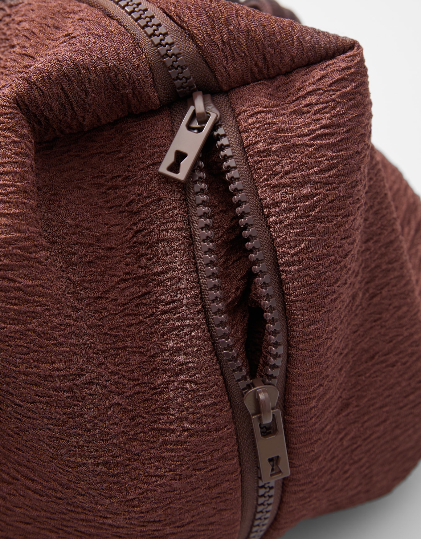 image_e78553c6-9a10-483a-9513-2bf4babf3b75