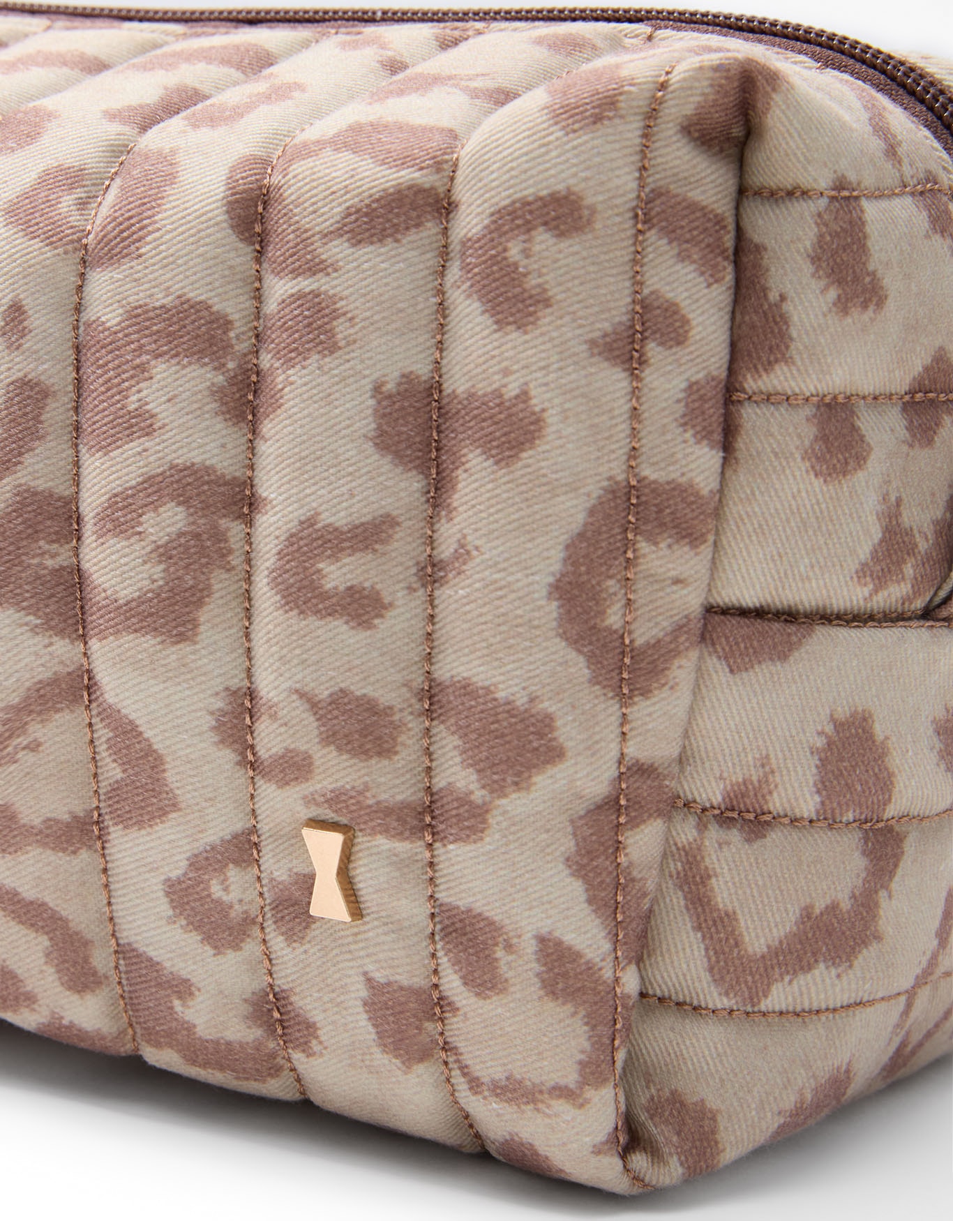 image_0e19b3c4-7e04-49dc-a627-a65812e3cd3a