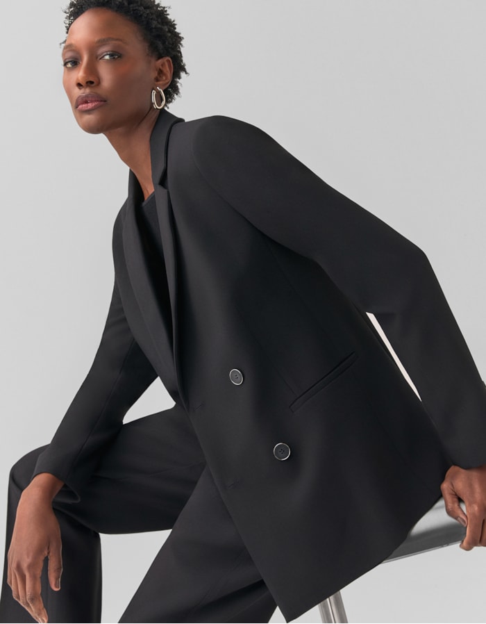 Shoulder — o Blazer Preto