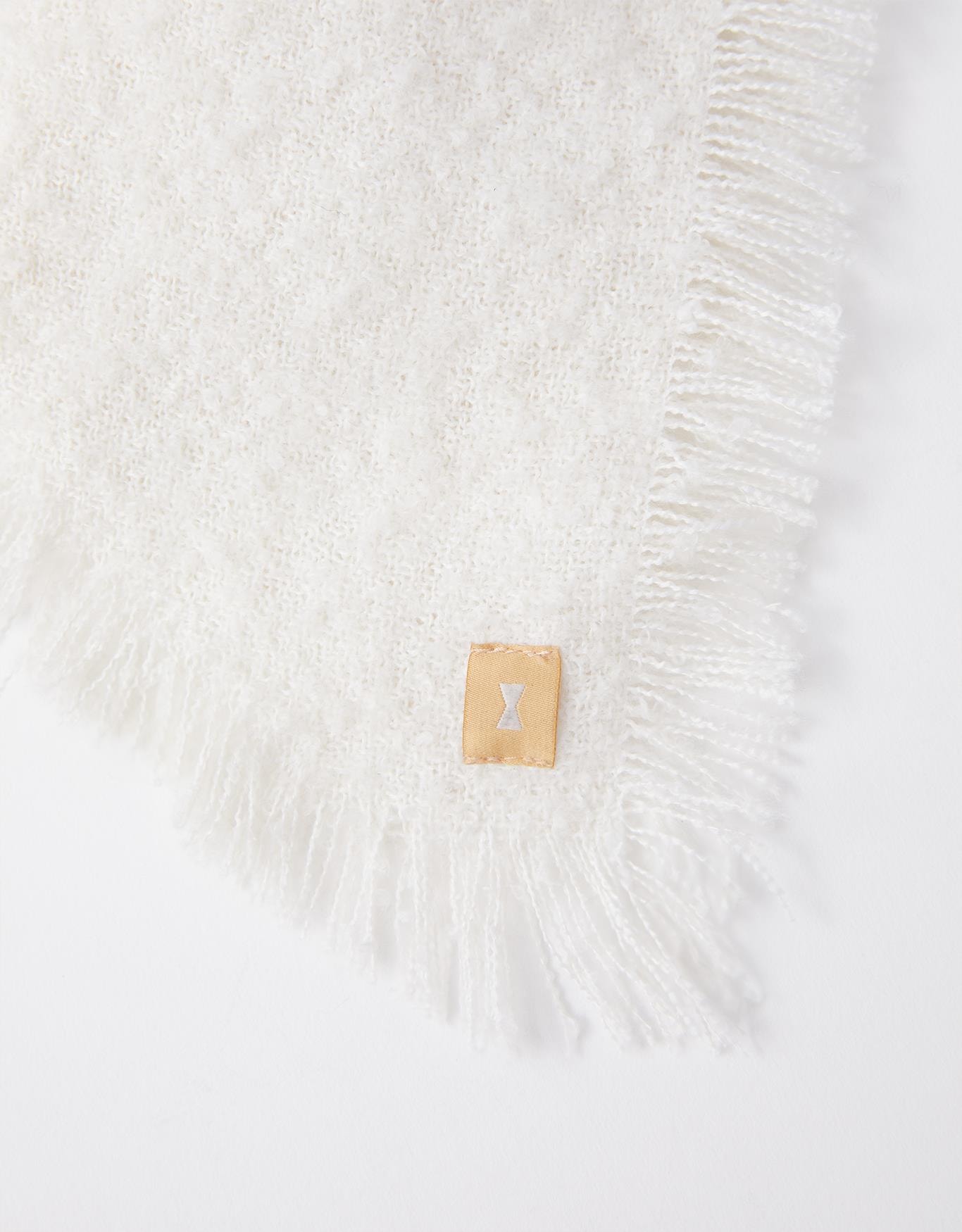 image_bbf15107-a37d-4f24-8373-2e4b3c3e9da9