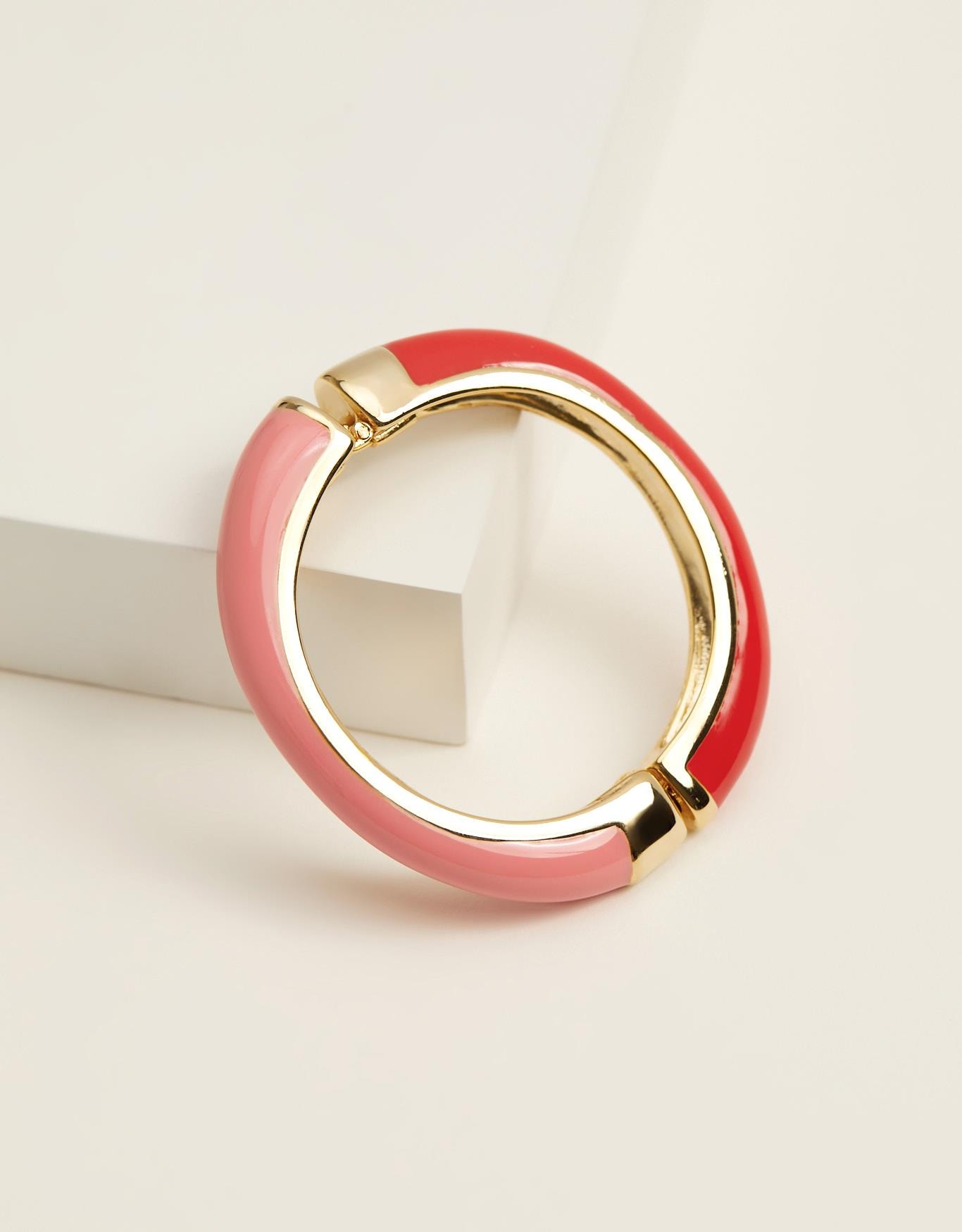 image_0b5fa471-b546-4a03-8b83-8c5c8e1341bf