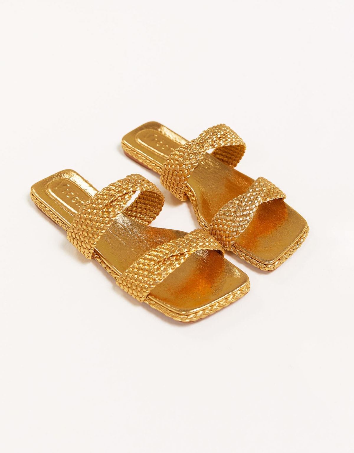 image_3f26a5d0-243e-4496-81f7-2f4cbaa095a9