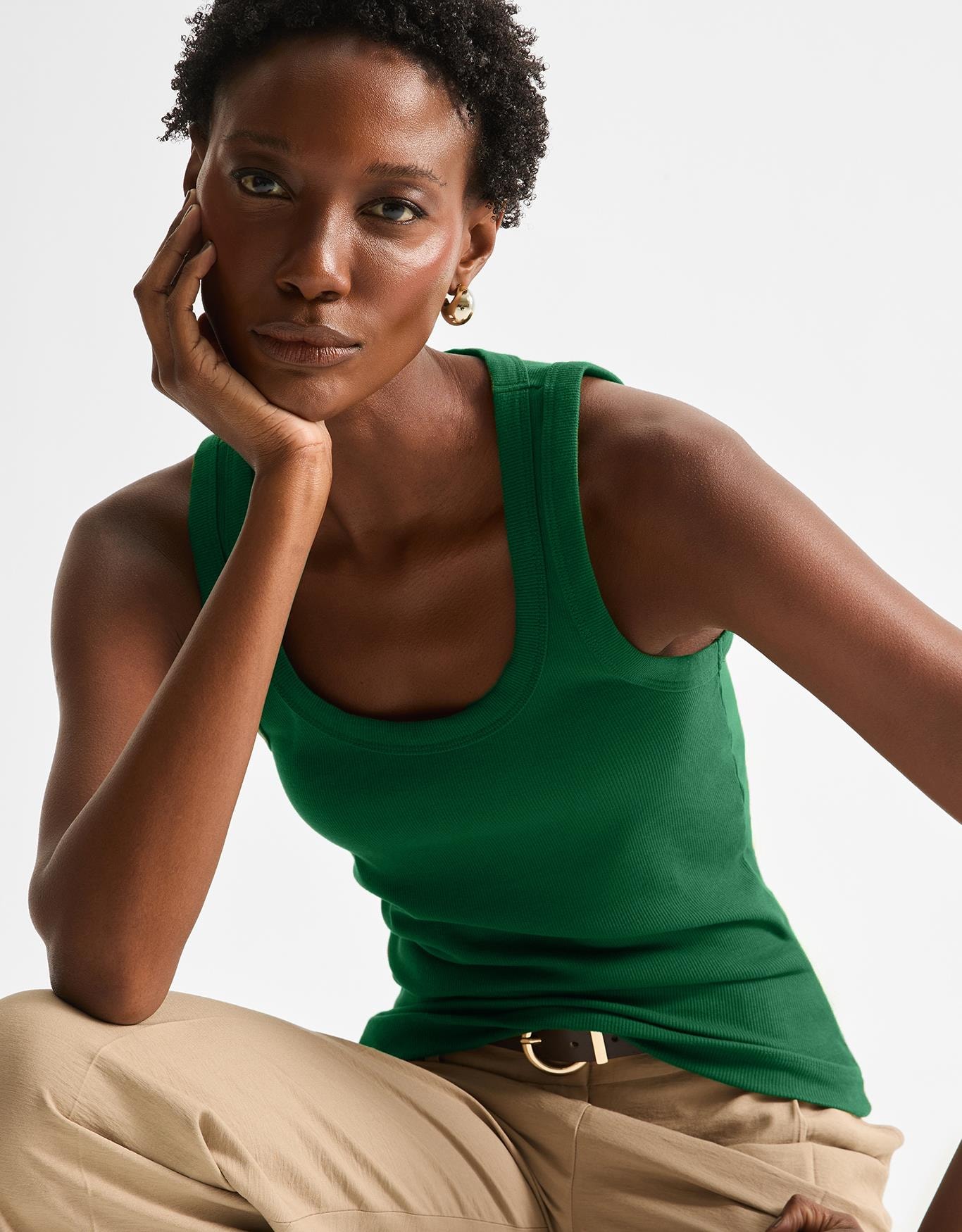 Regata Canelada Decote U