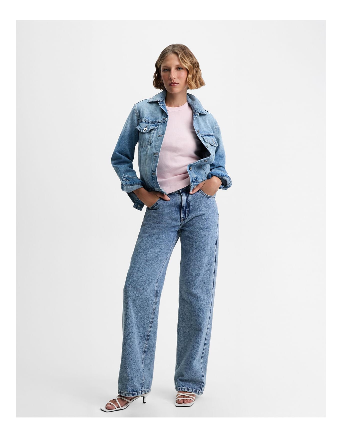 image_a0651a41-d257-4b76-b851-e7ddaa39df46