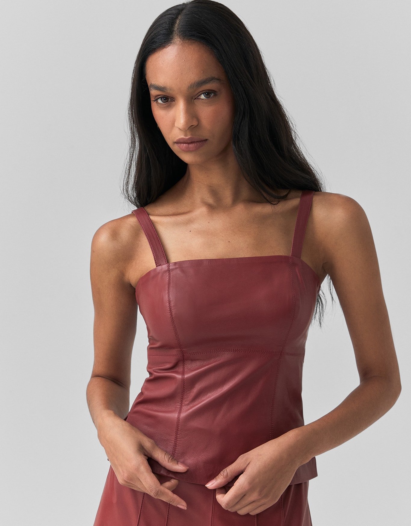 Regata Couro Vermelho Terra