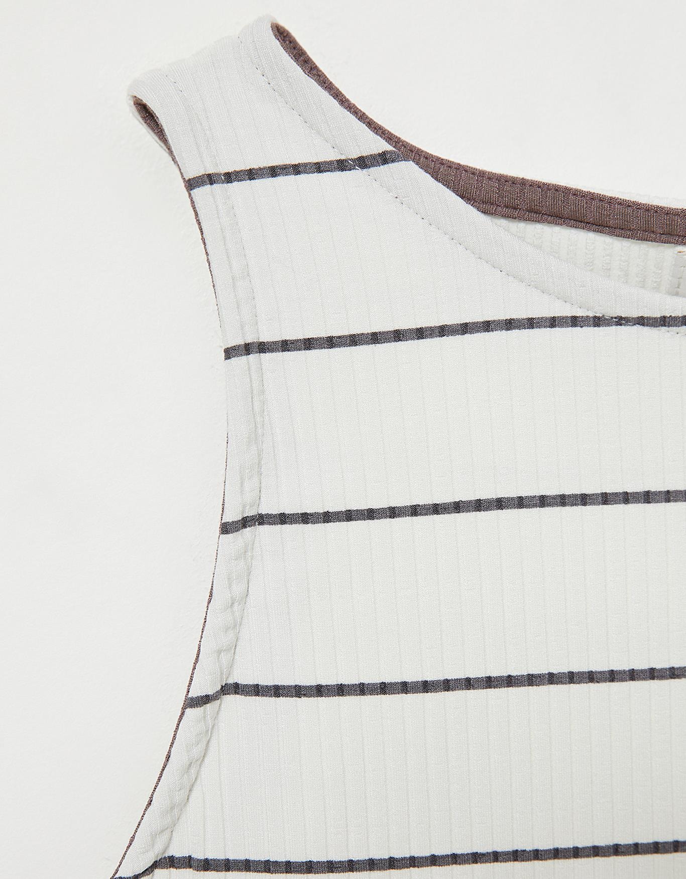 image_b272da85-f5e5-4b23-84d0-deab32878d21