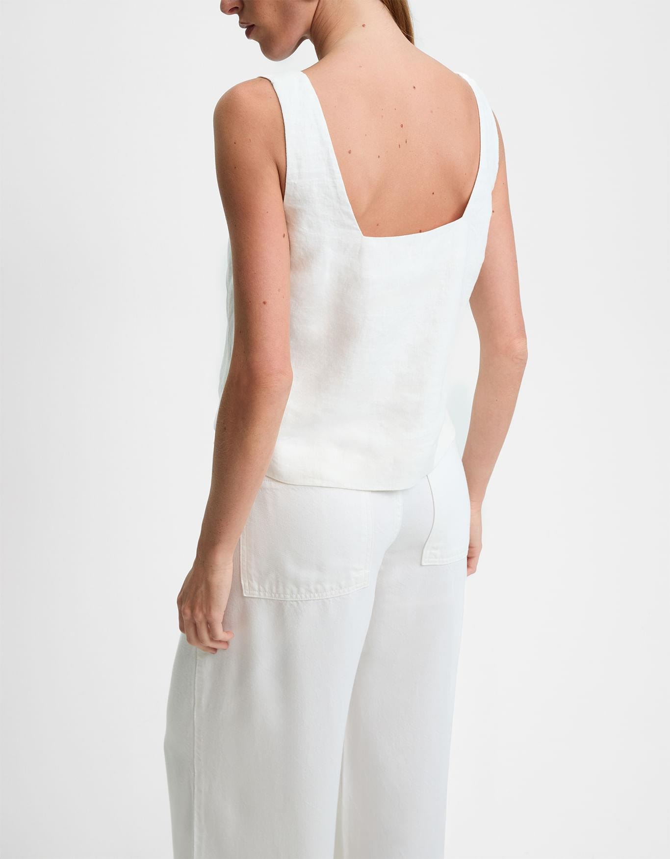 image_0b4244db-ddb5-43a5-b98c-19b74ea2e02b