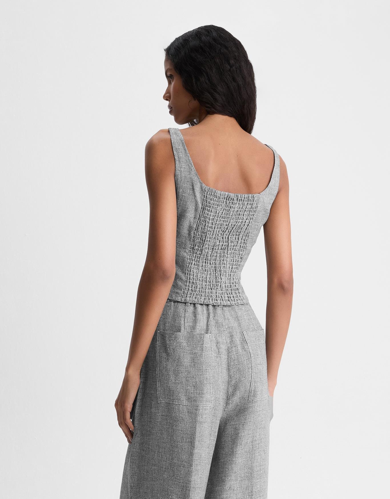 image_ba477c33-9086-43ca-8f79-a0ece61492de