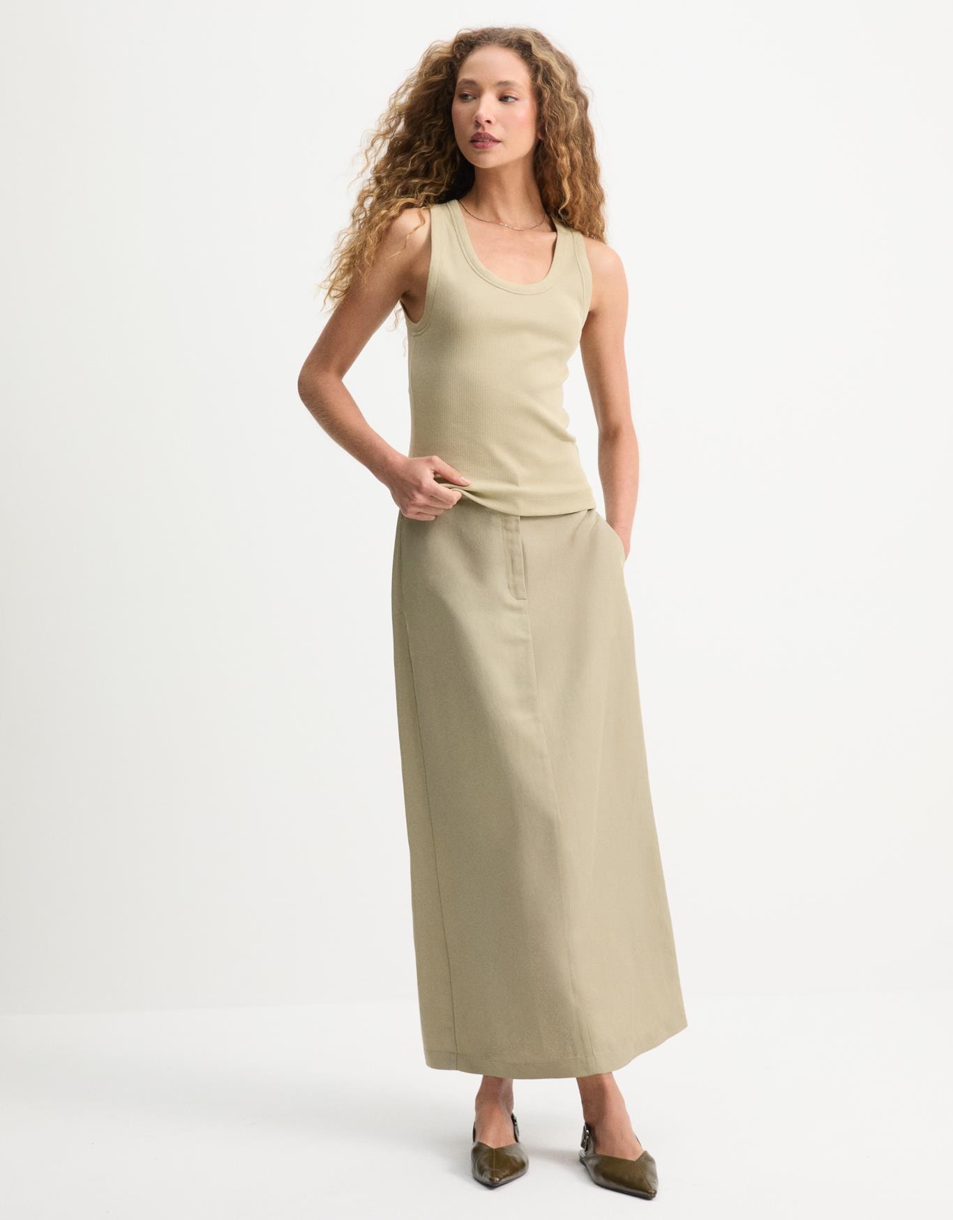 image_197a7b56-59e2-4f7e-9a11-dbf6b3f42599