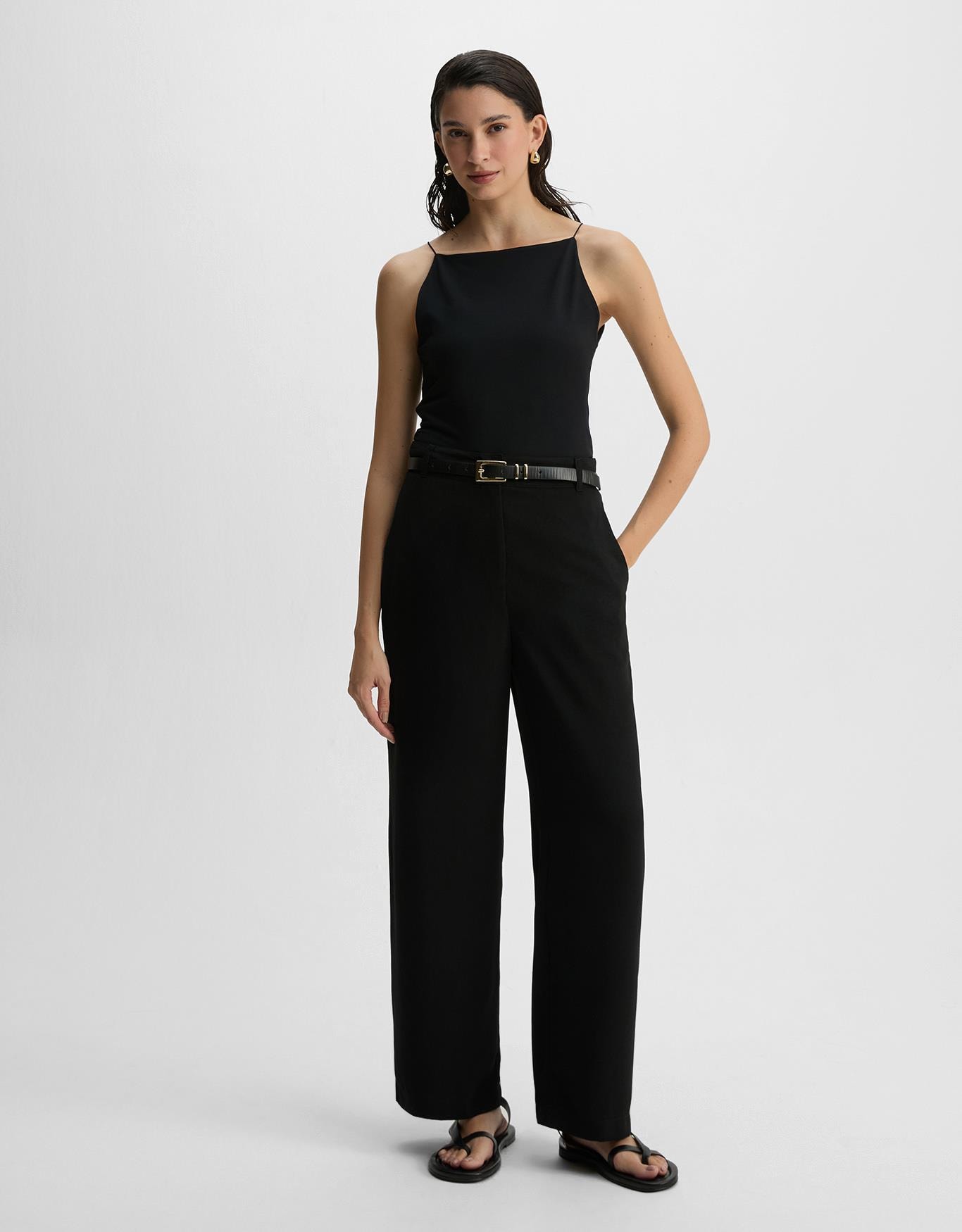 Regata Malha Decote Fechado