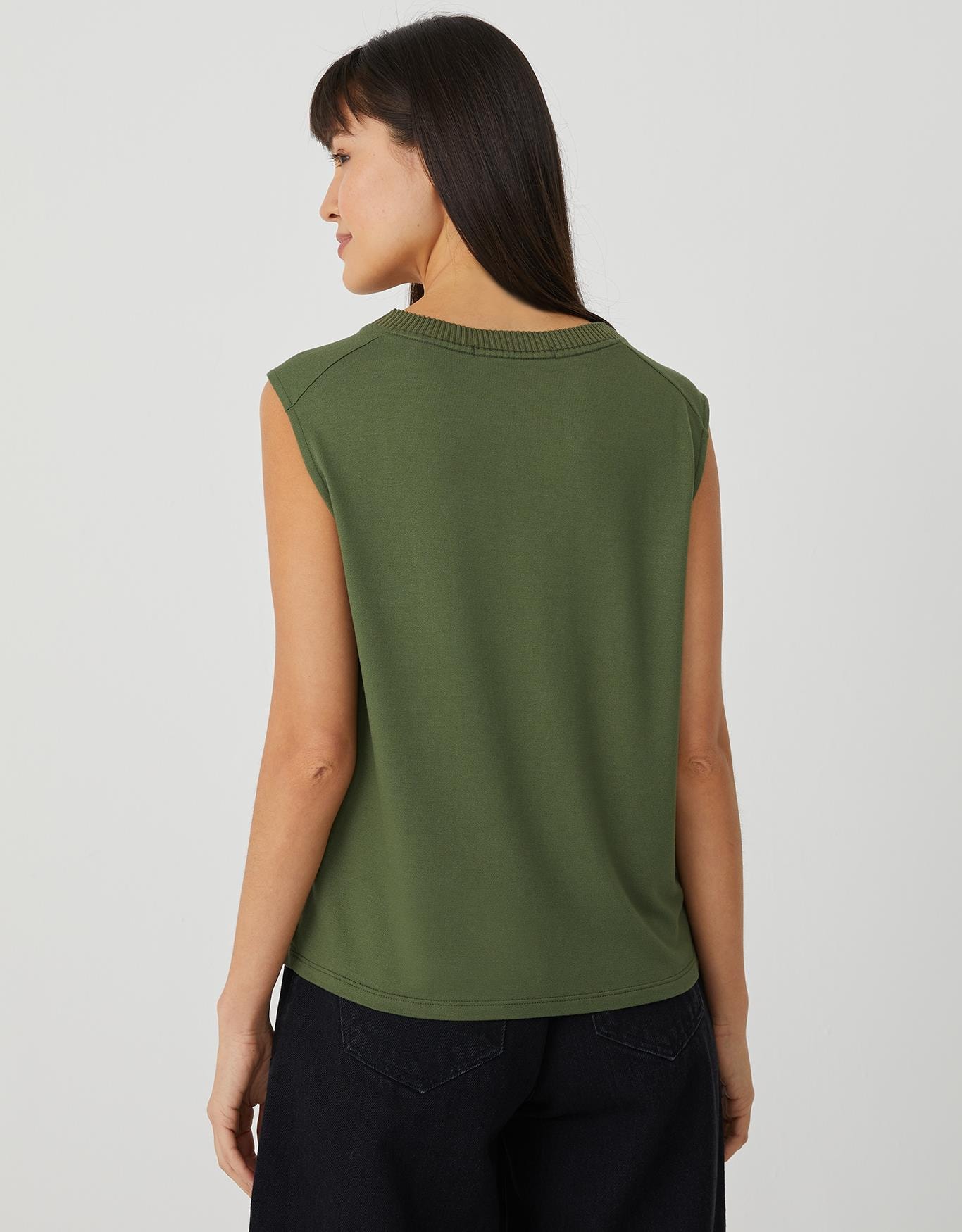 image_2e1bbbd4-b20f-498c-86c9-a17288f4cd0c