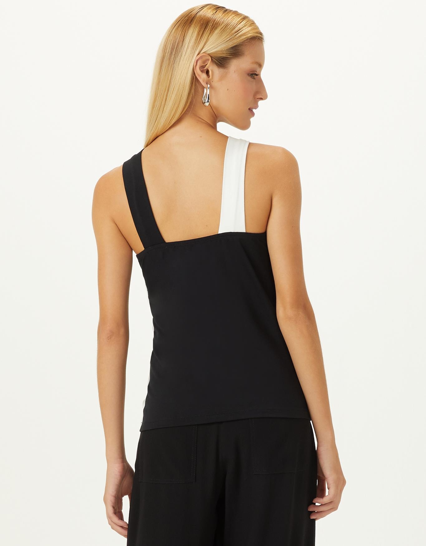 image_da1c9716-e0c2-4a5e-b13a-5749899fcaf8