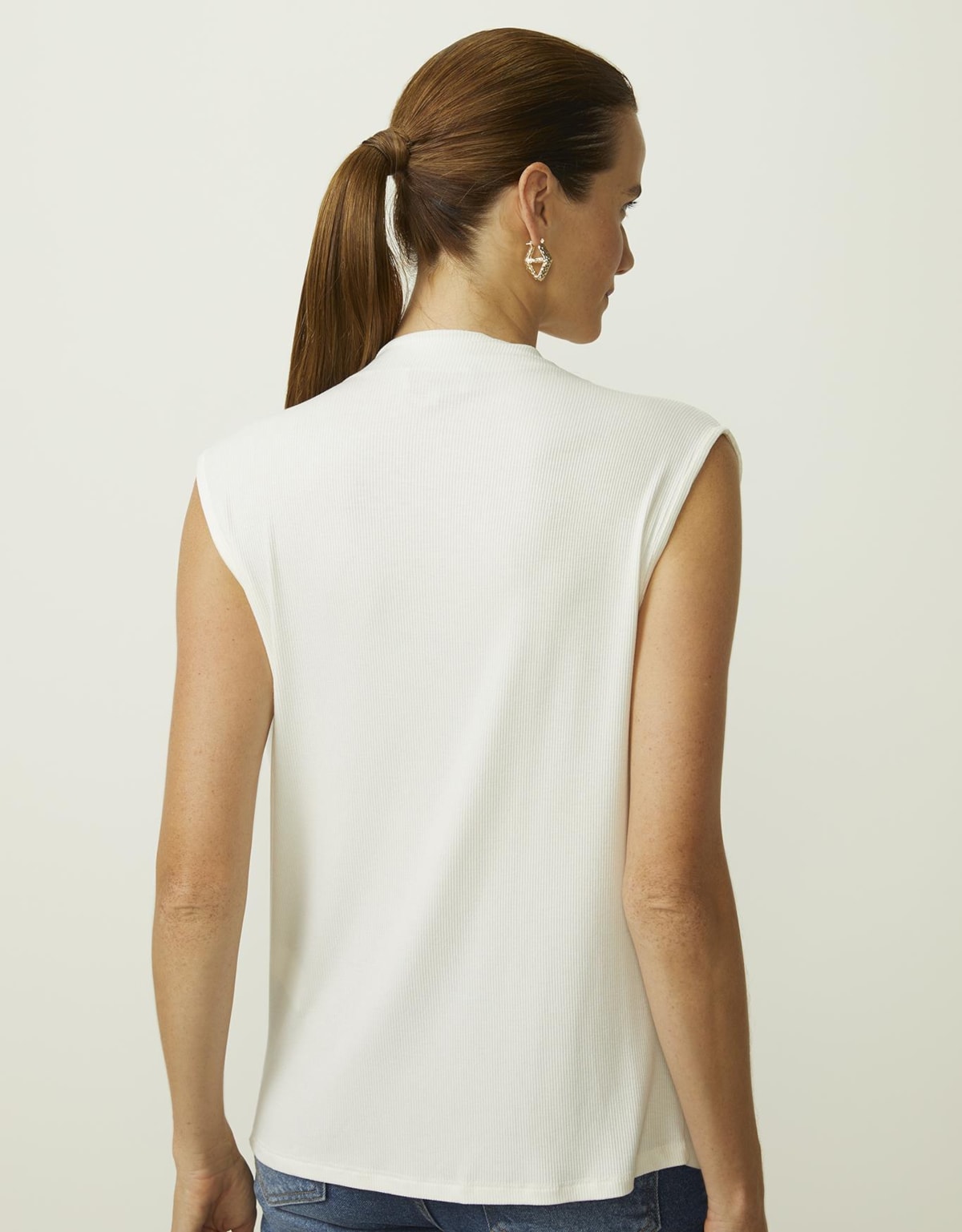 image_b08550bd-f392-46e0-9641-7ef16d226572