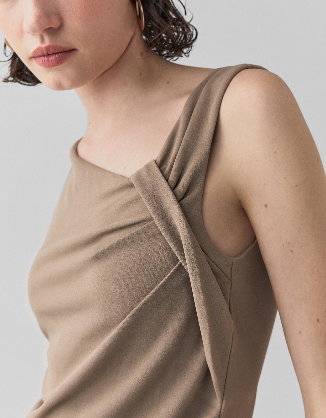 Regata Recorte Gola Crepe 360