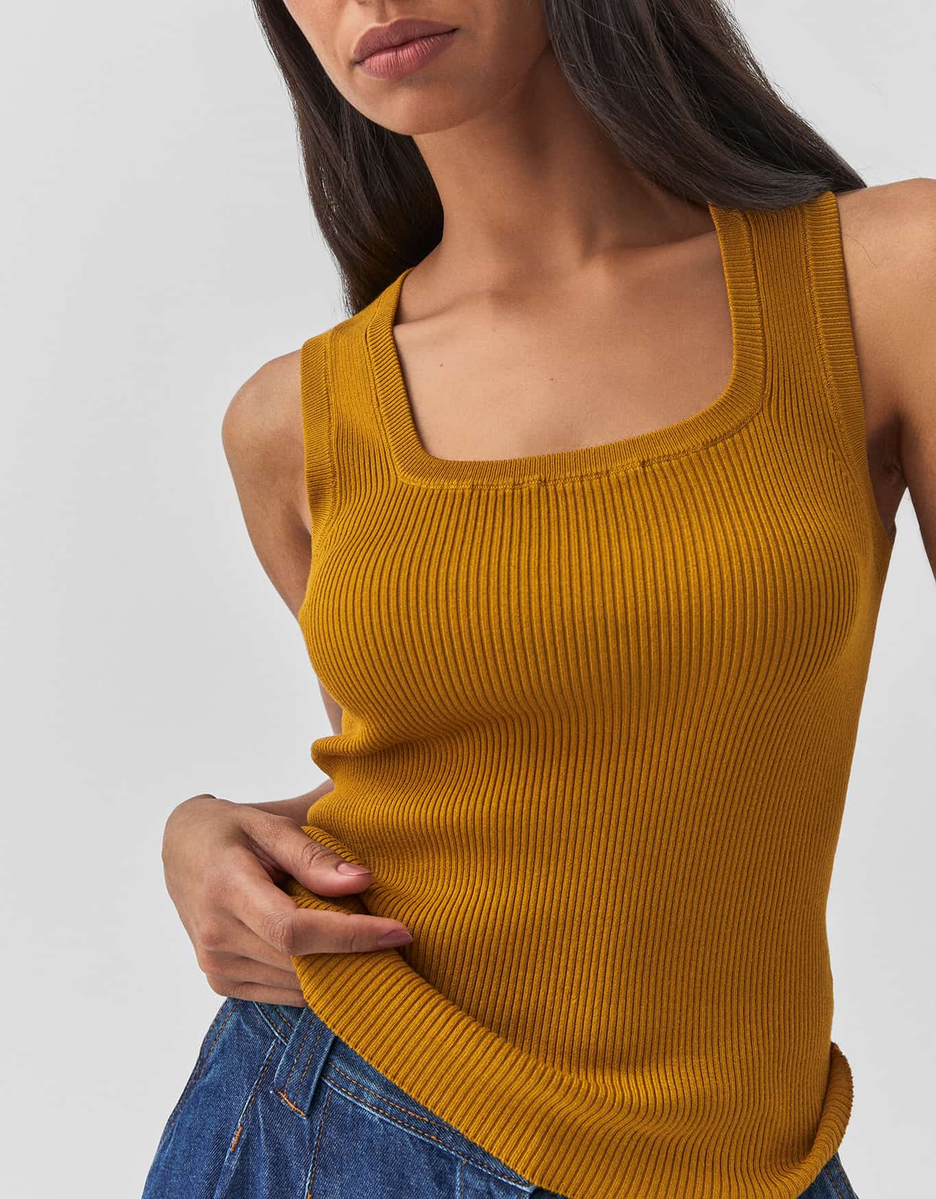 Regata Tricot Básica Decote Quadrado