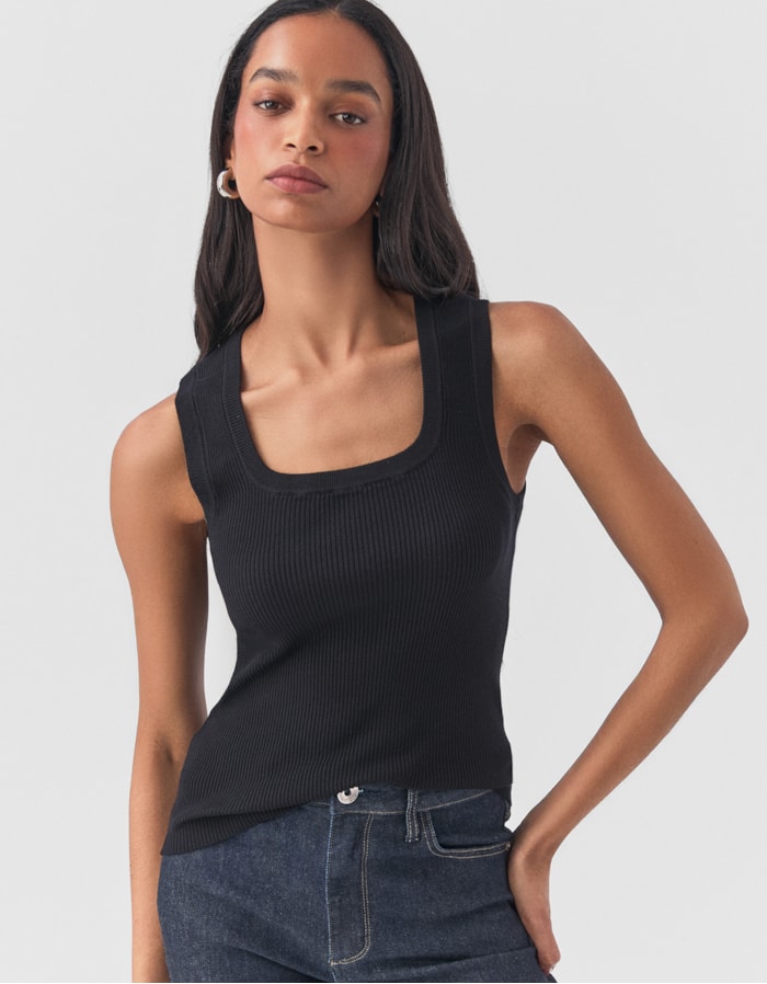 Shoulder — Regata Tricot Básica Decote Quadrado
