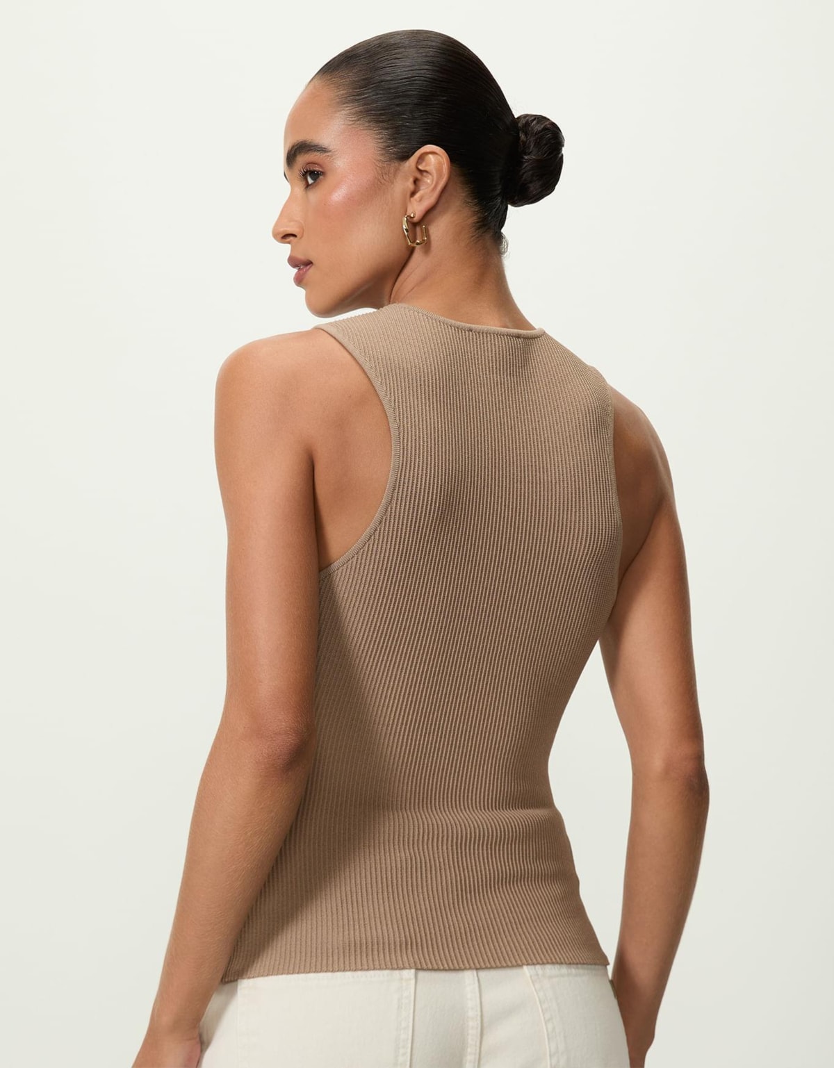 image_585ca665-2a4a-4fcb-9d61-f24809f58456