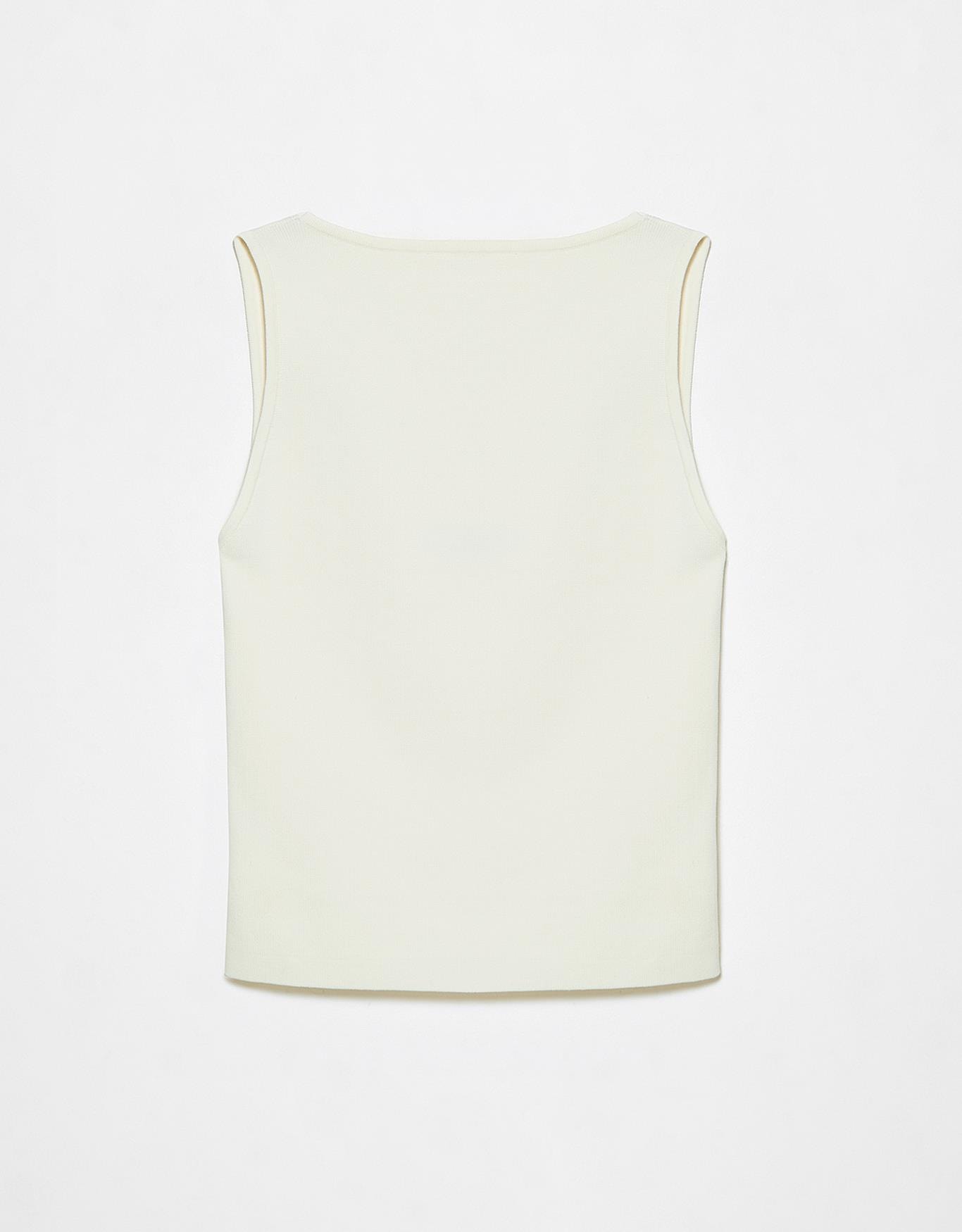 image_b7919a40-d1a0-4f95-8fe9-e11cdfaafc3a