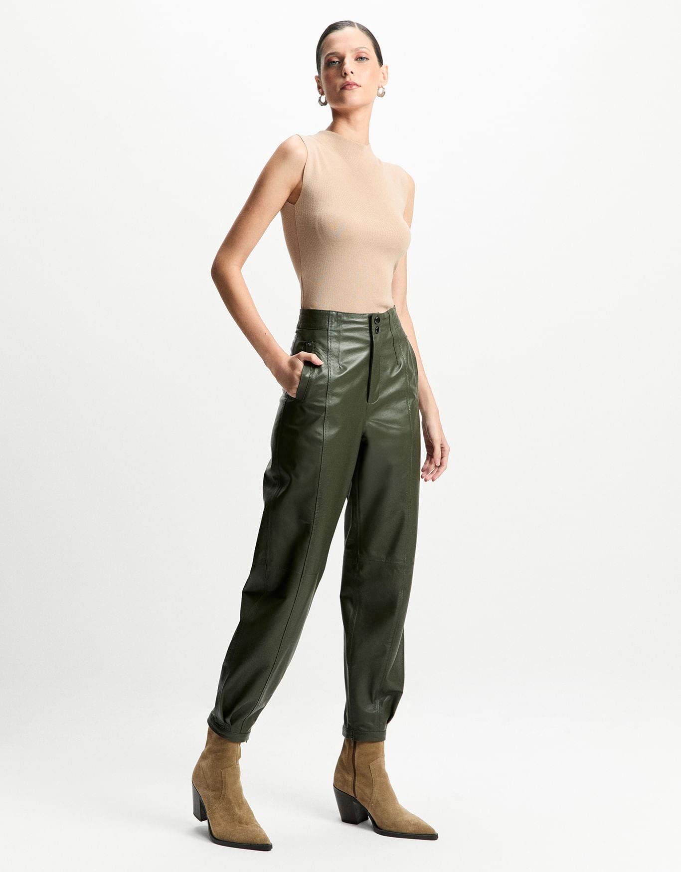 image_b7d90608-bcb8-4adb-a5b3-3a7fd28696e7