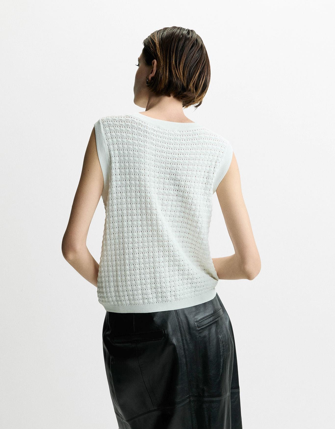 image_3ad1ac10-0f45-4858-8cc2-36f3928b5bef