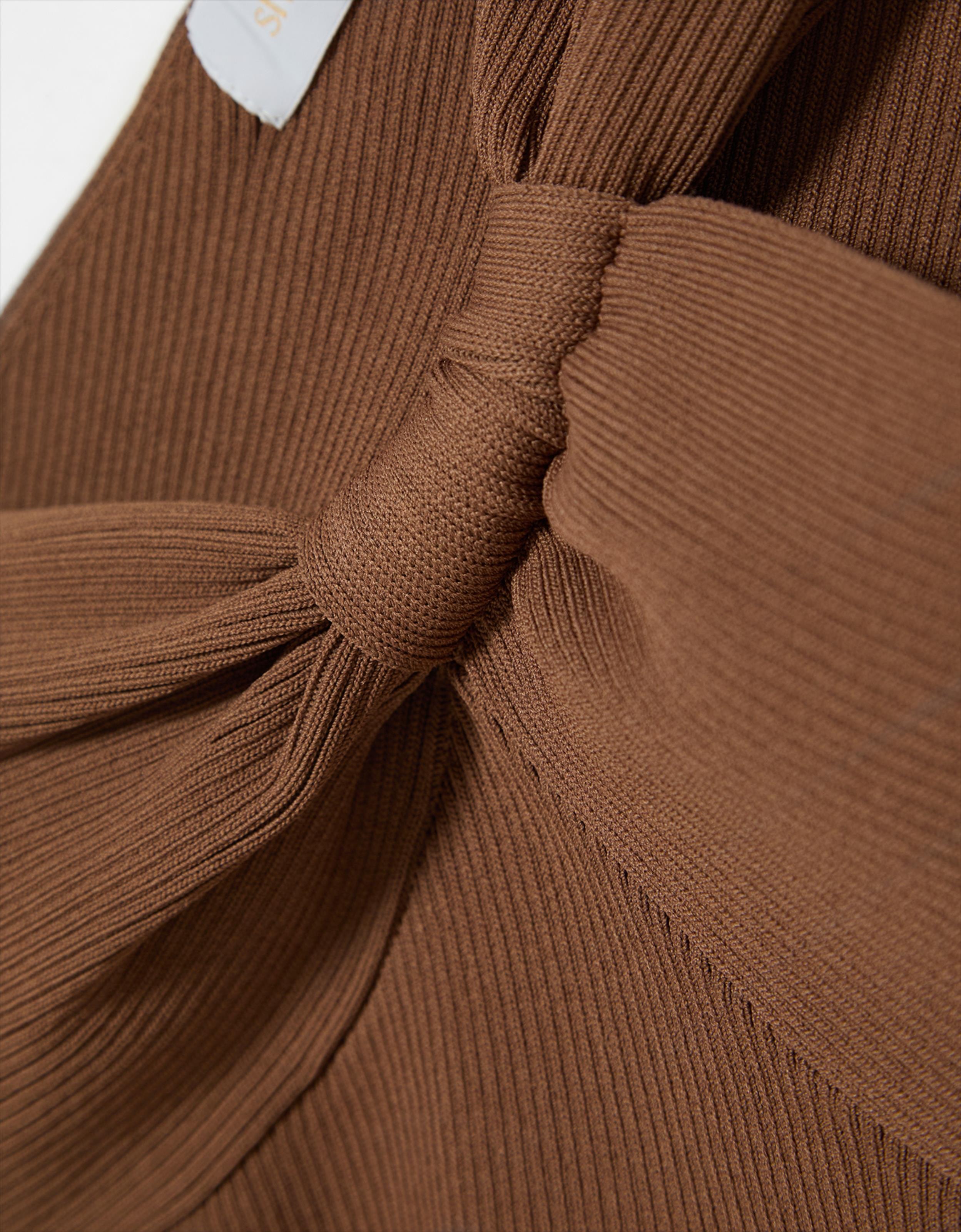 image_c71d6218-ba17-40df-94b7-c318a499c34e