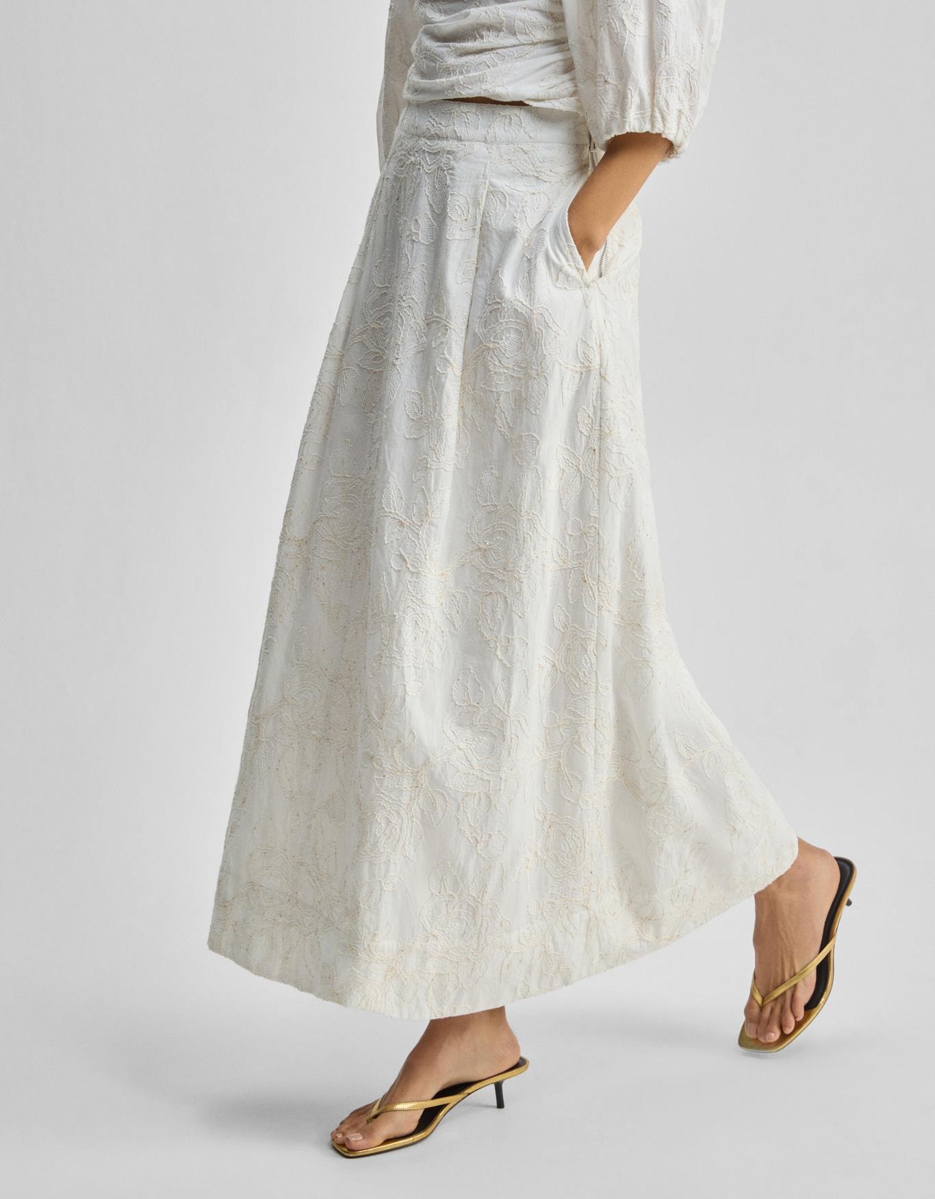 image_b6ed594b-6728-41e0-adb3-e9e5e6dd37ec