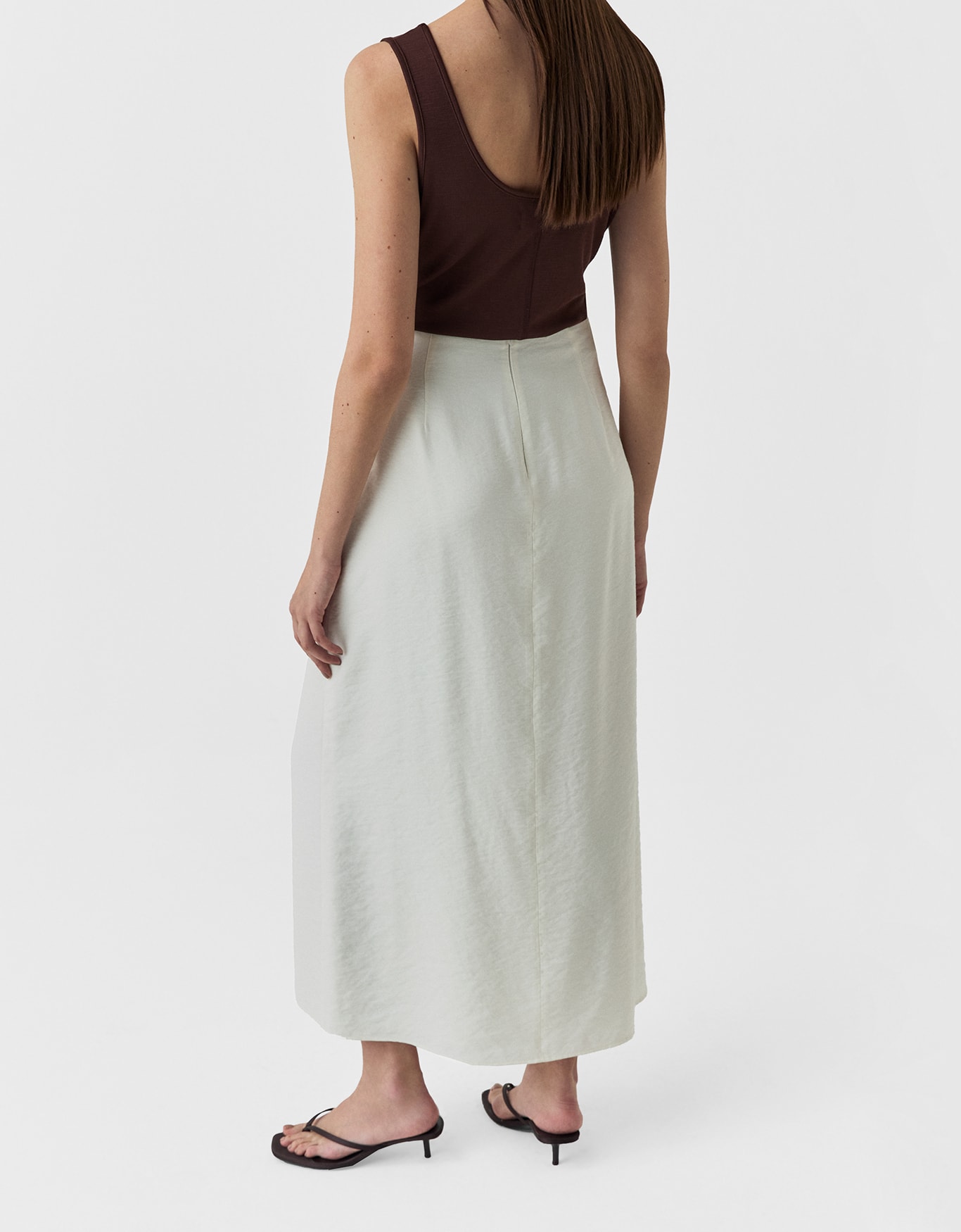 image_bca93a72-8379-4e35-8fa7-d51795330bd5