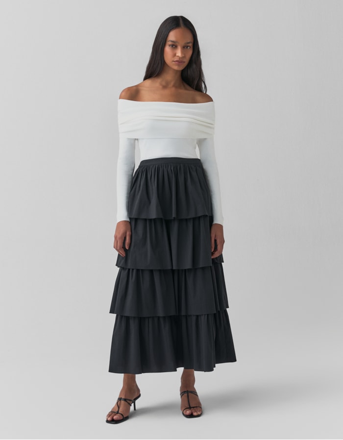 Shoulder — Saia Evasê Babados