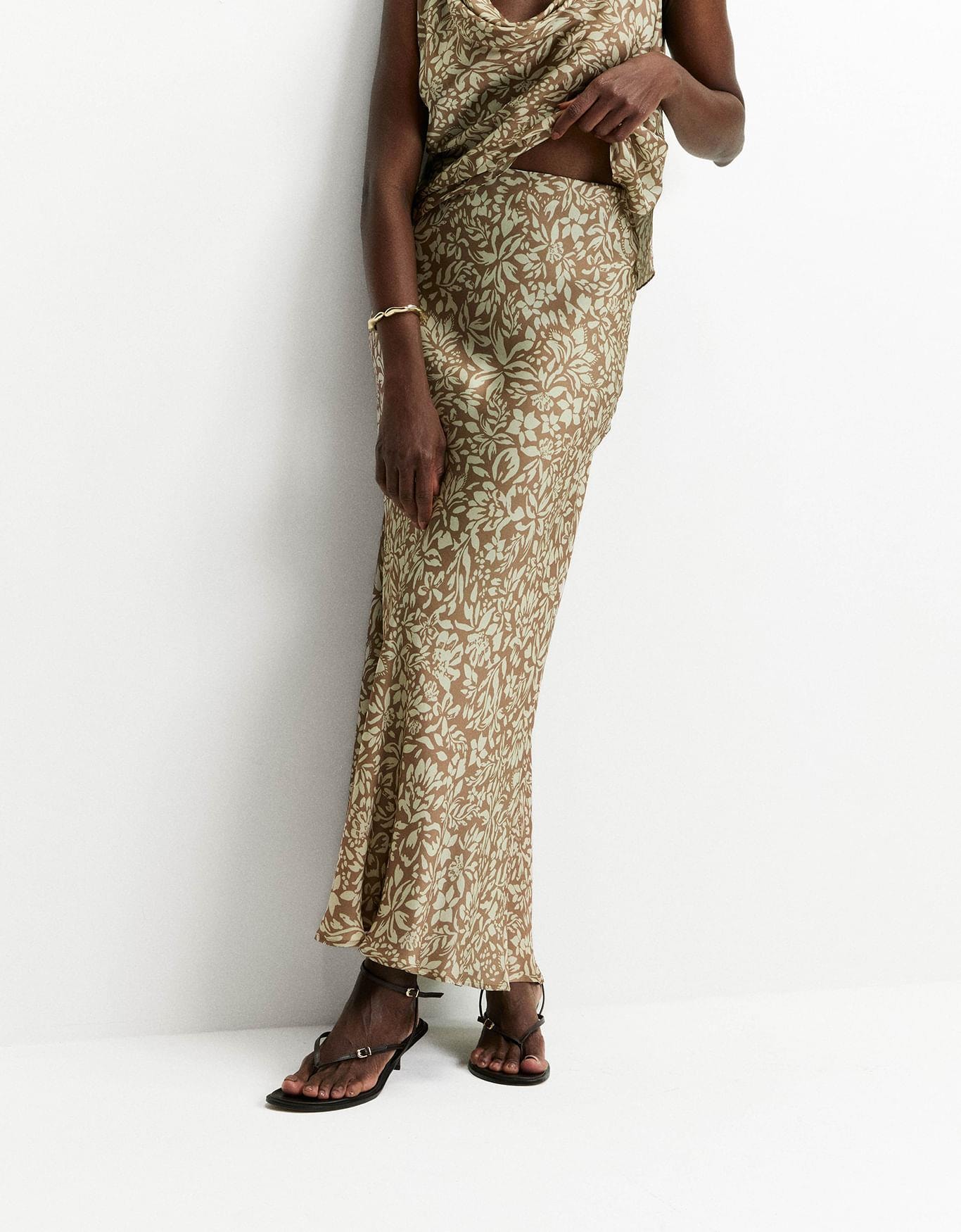 image_704eb621-4ac2-4b45-931b-01bf3c65cbb9