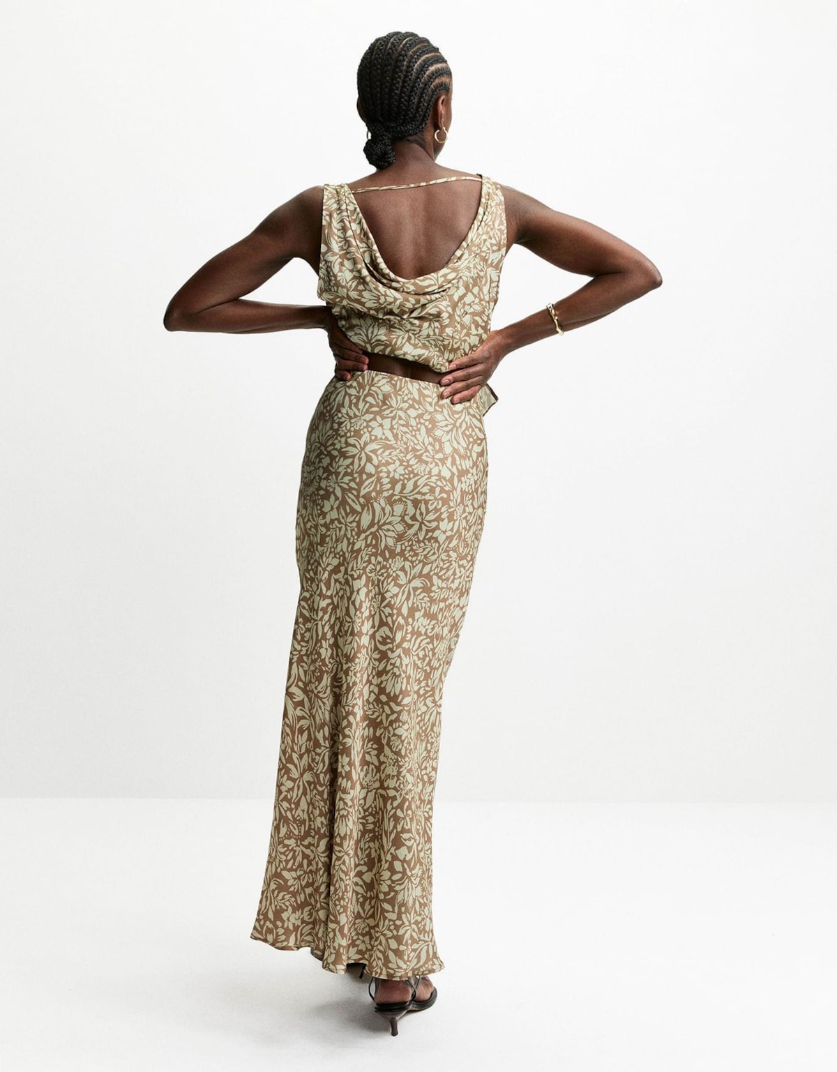 image_fcfbe8a9-d9ec-4f97-b9ac-767dec49ce84