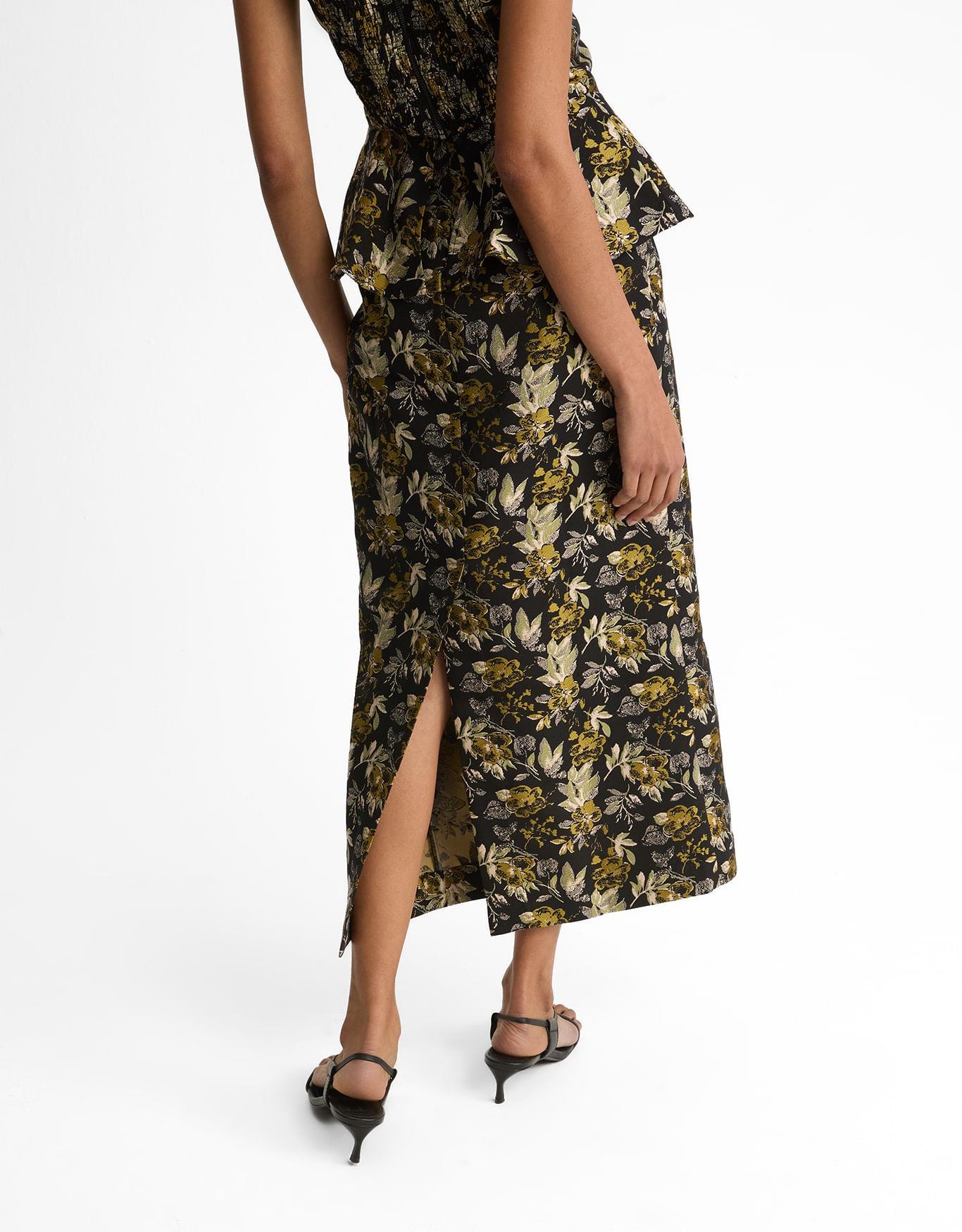 Saia Jacquard