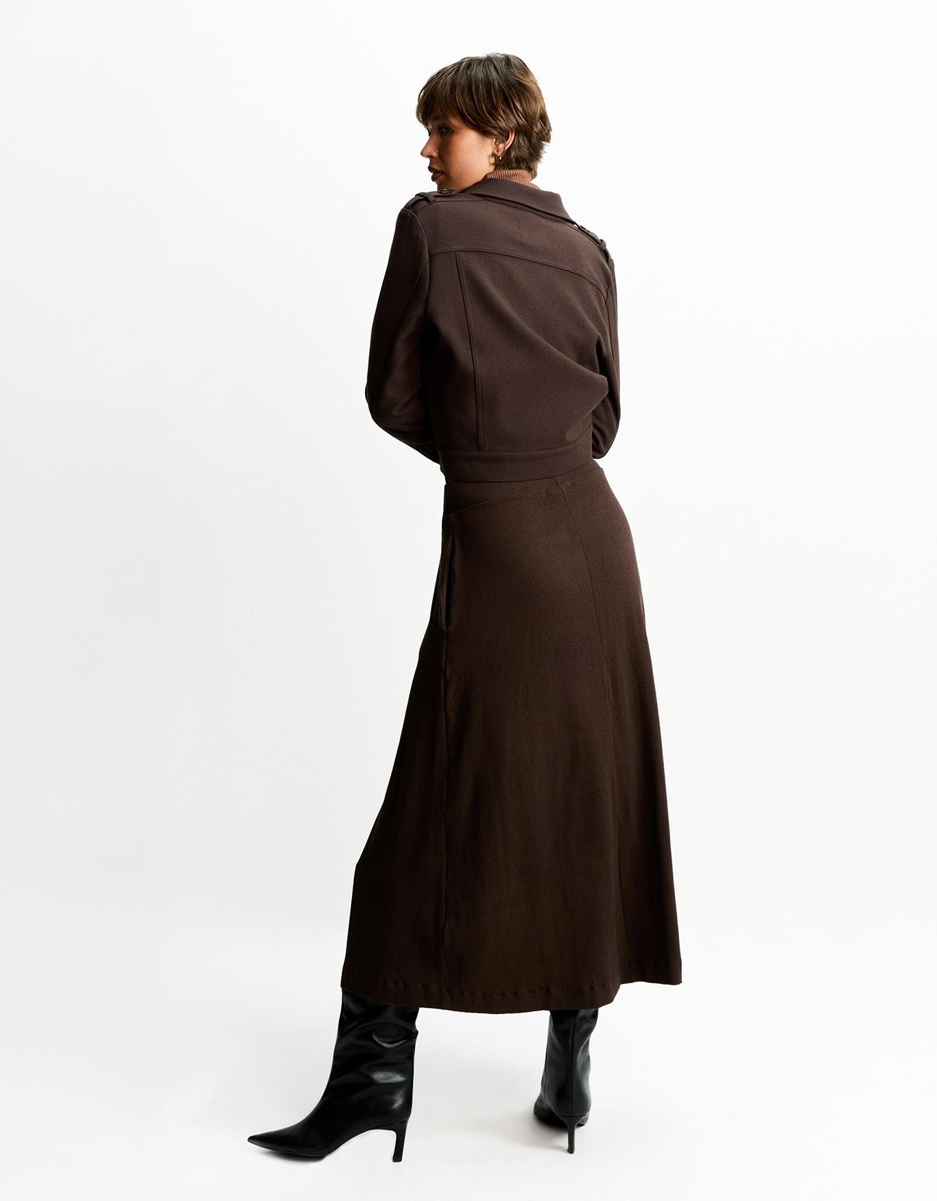 image_ed2dc610-1734-41fd-9cb4-11a260a27e5f